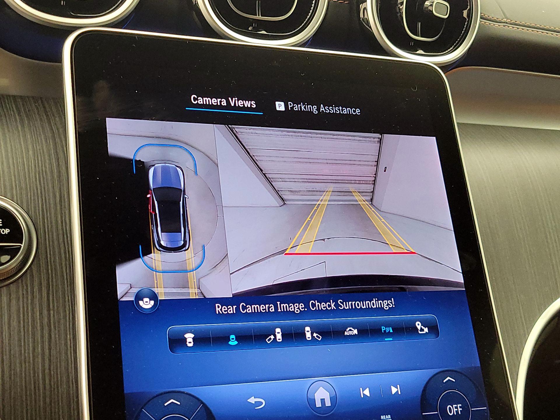 Thumbnail: 2024 Mercedes-Benz GLC - 15