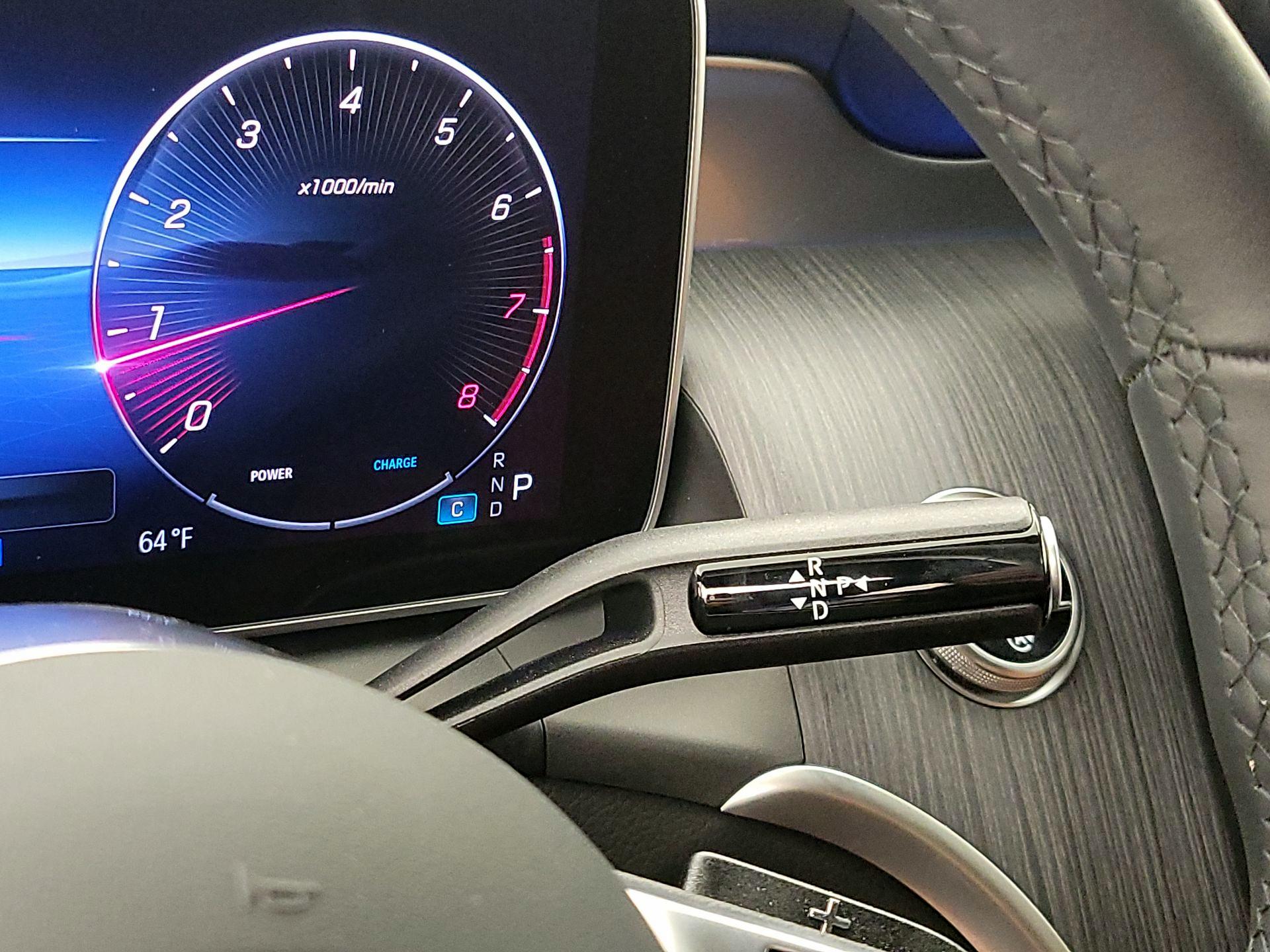 Thumbnail: 2024 Mercedes-Benz GLC - 18