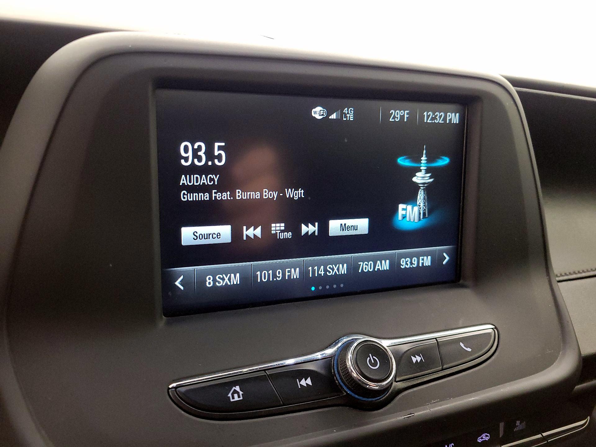 Thumbnail: 2018 Chevrolet Camaro - 14