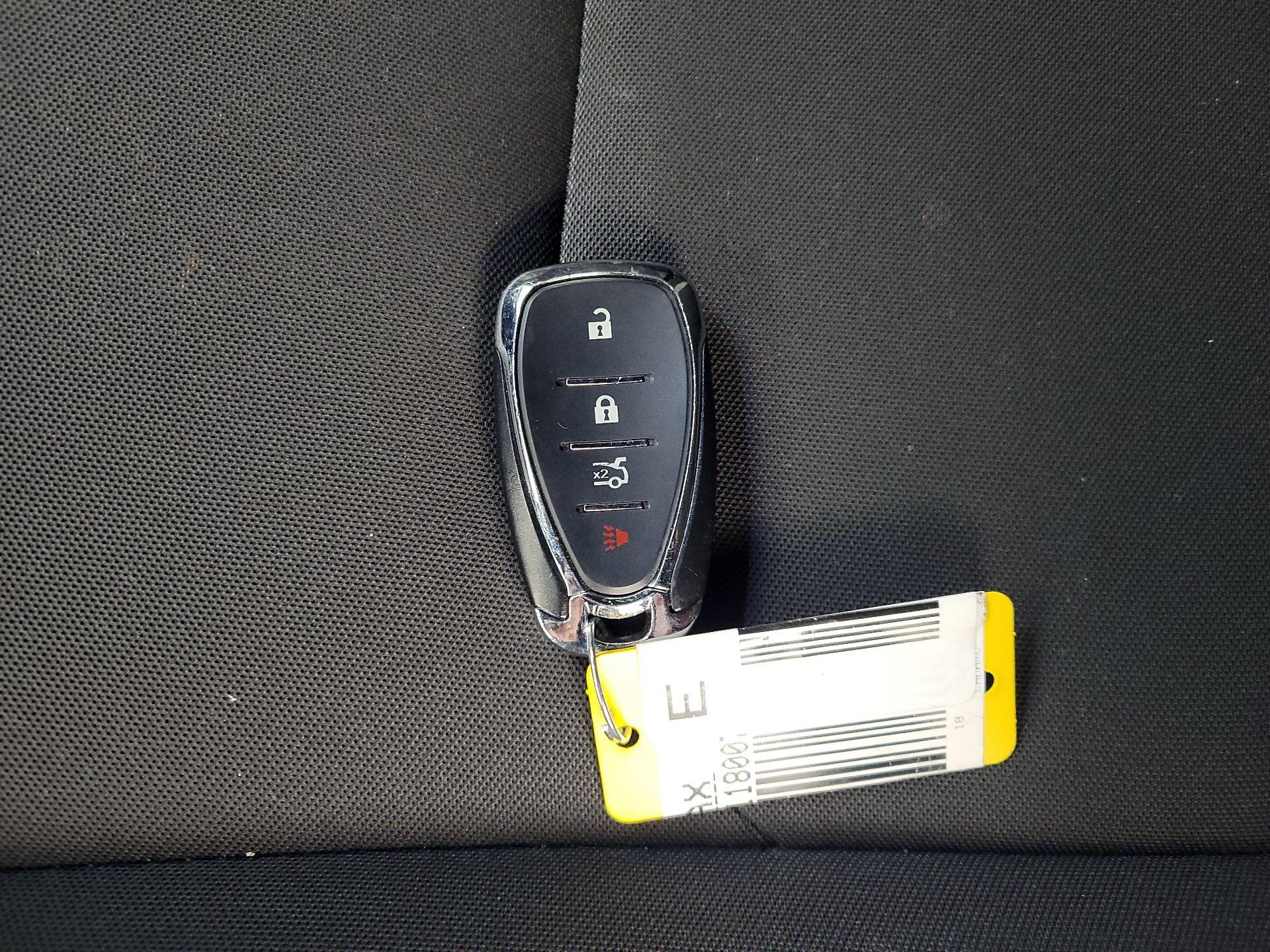 Thumbnail: 2018 Chevrolet Camaro - 19