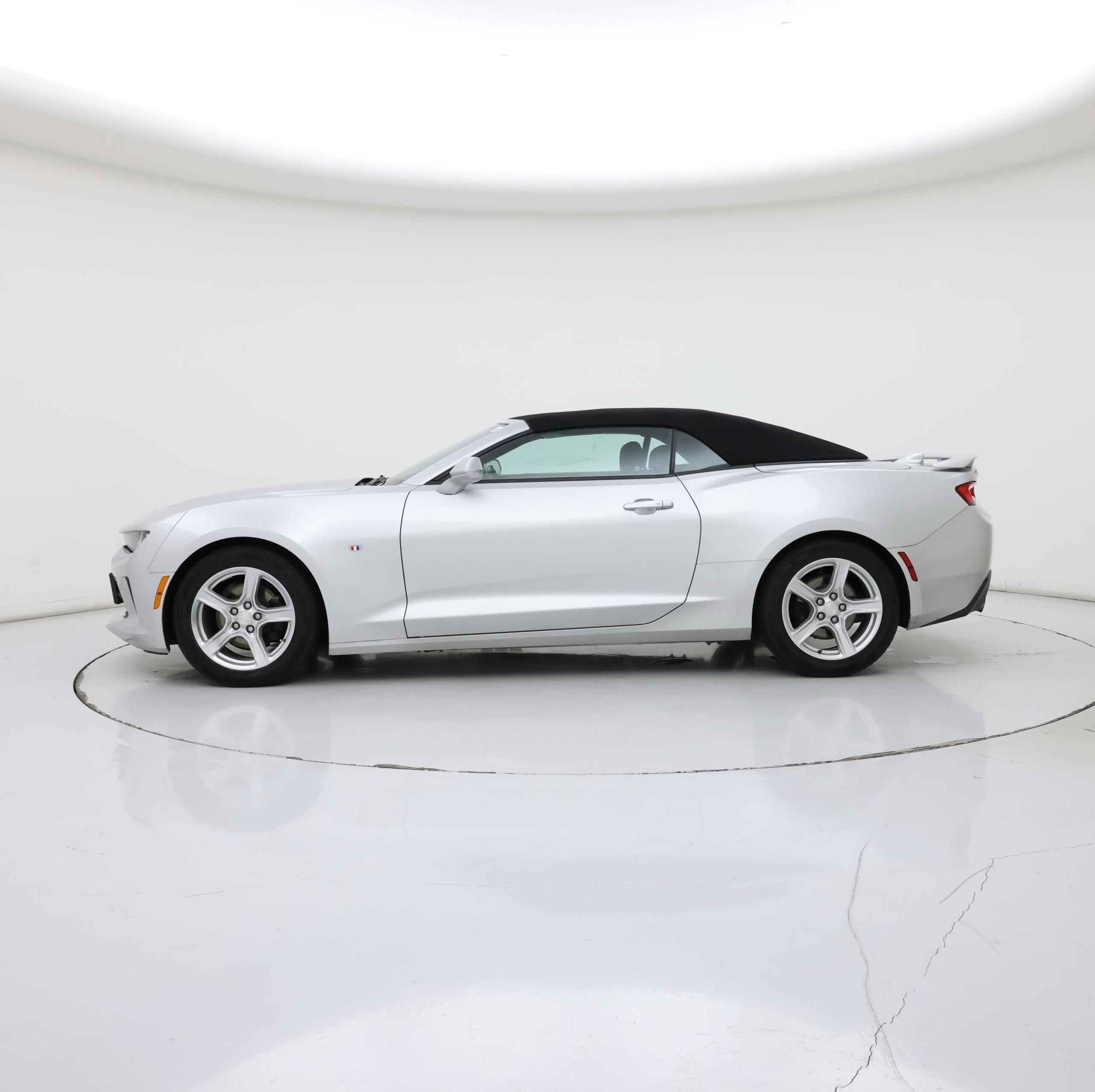 Thumbnail: 2018 Chevrolet Camaro - 3