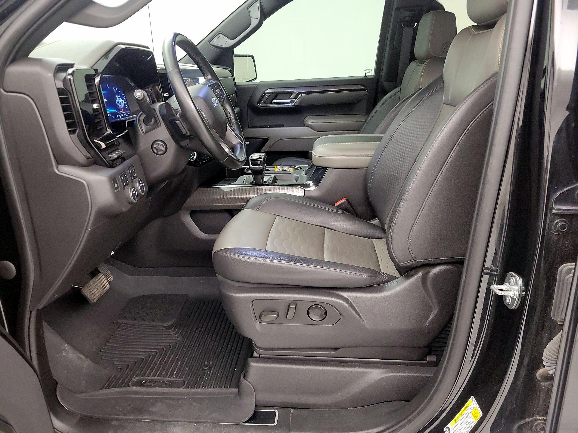 Thumbnail: 2023 Chevrolet Silverado 1500 - 11