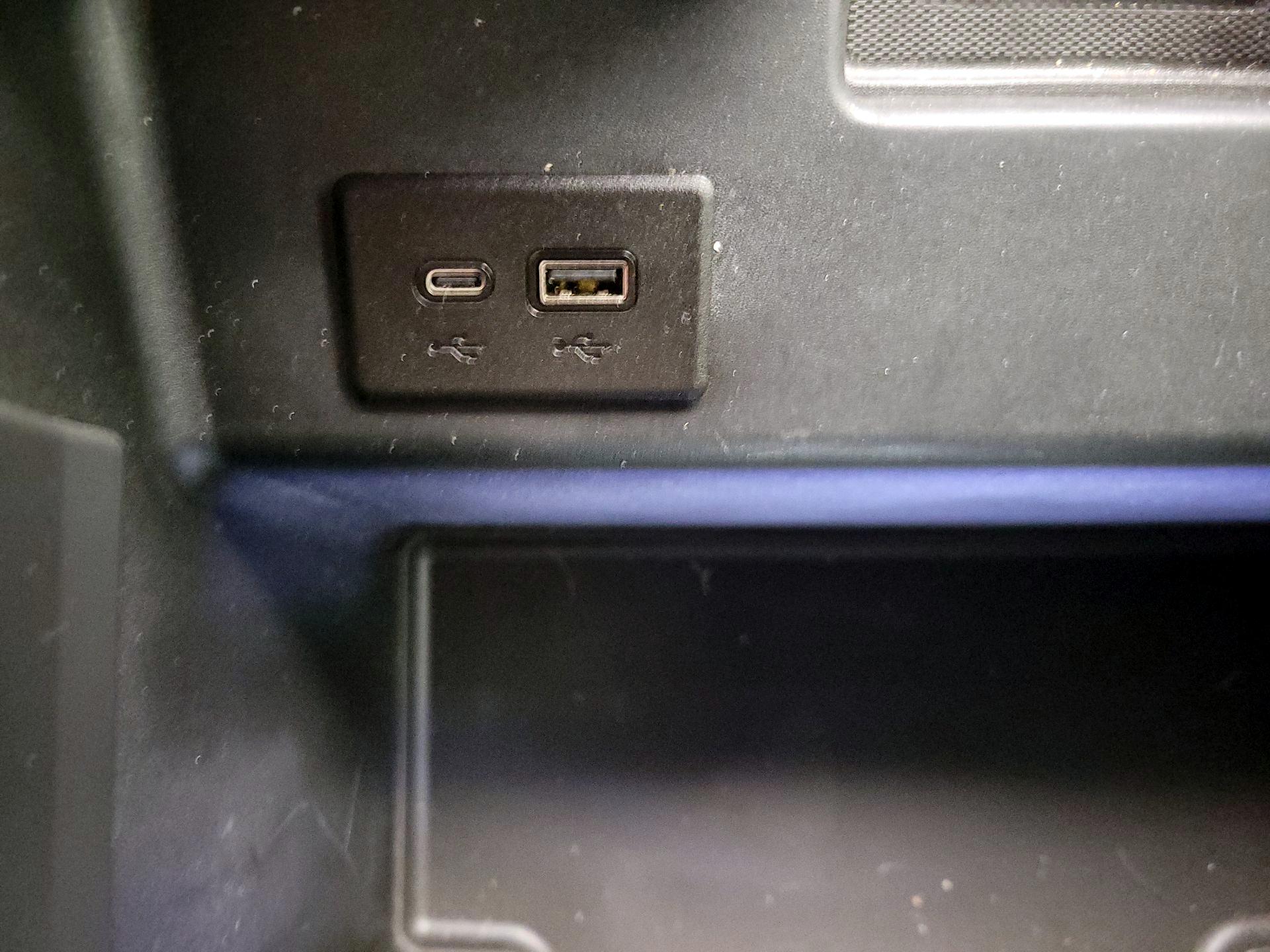 Thumbnail: 2023 Chevrolet Silverado 1500 - 18