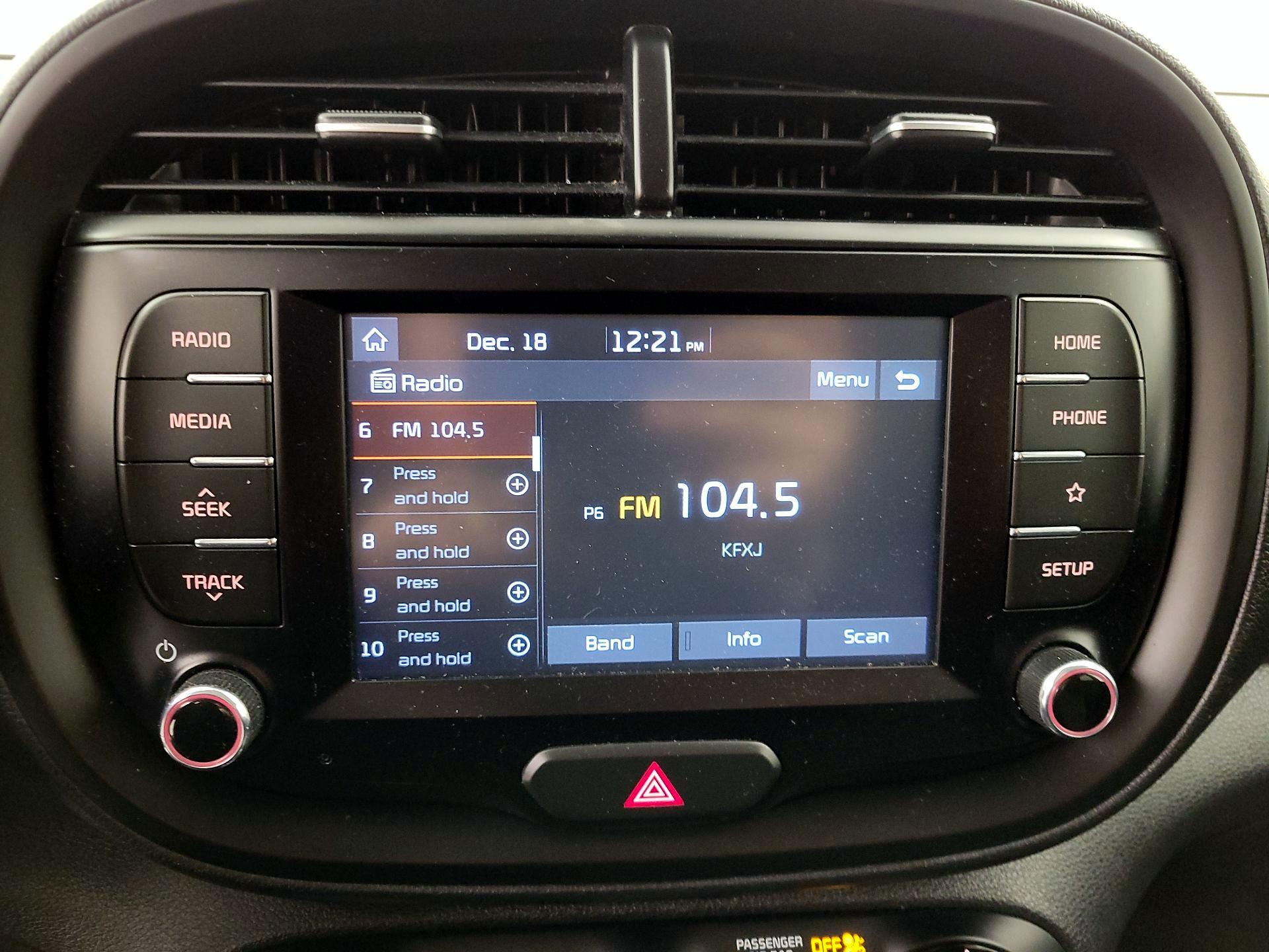 Thumbnail: 2020 Kia Soul - 15