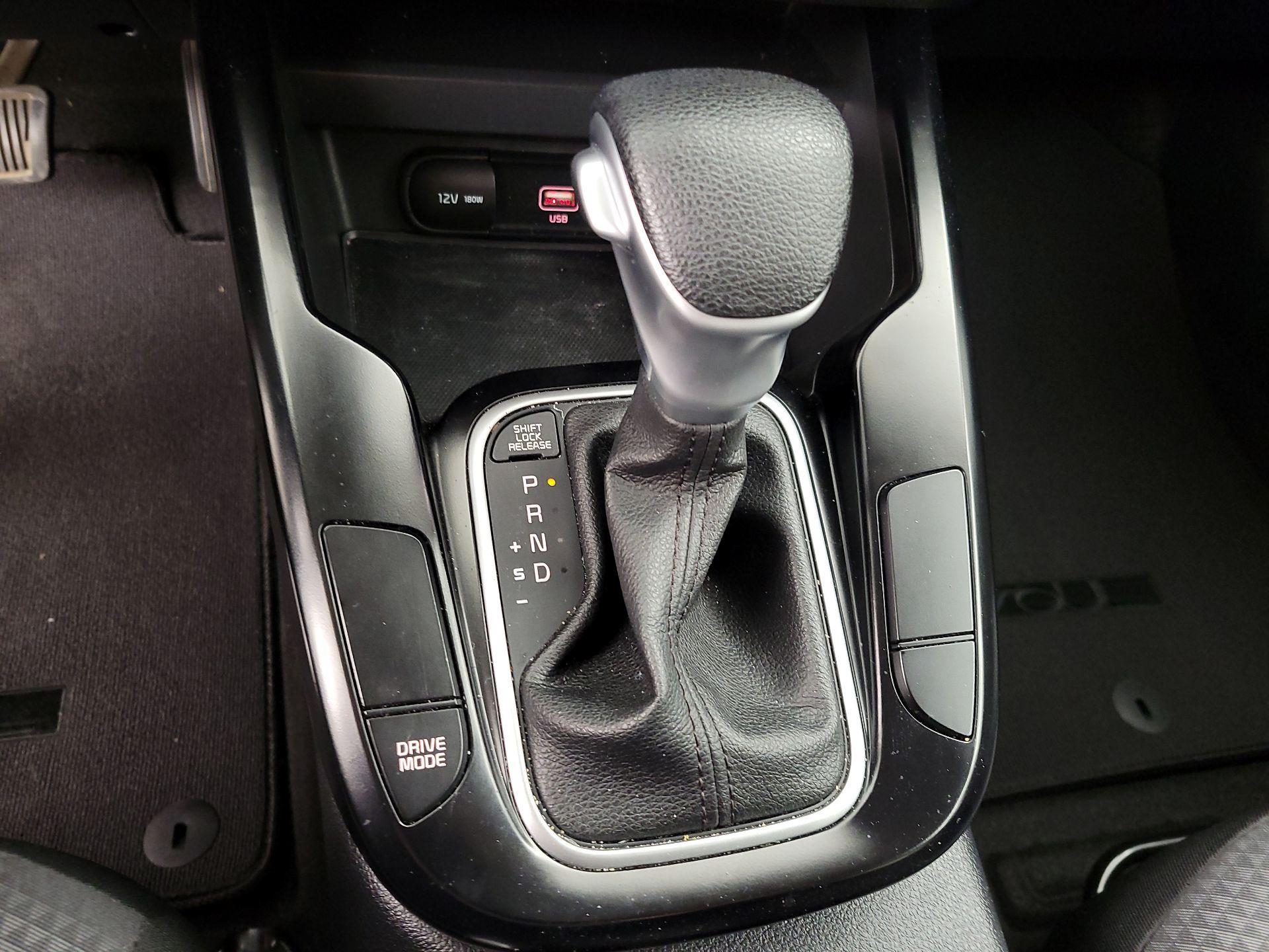 Thumbnail: 2020 Kia Soul - 17