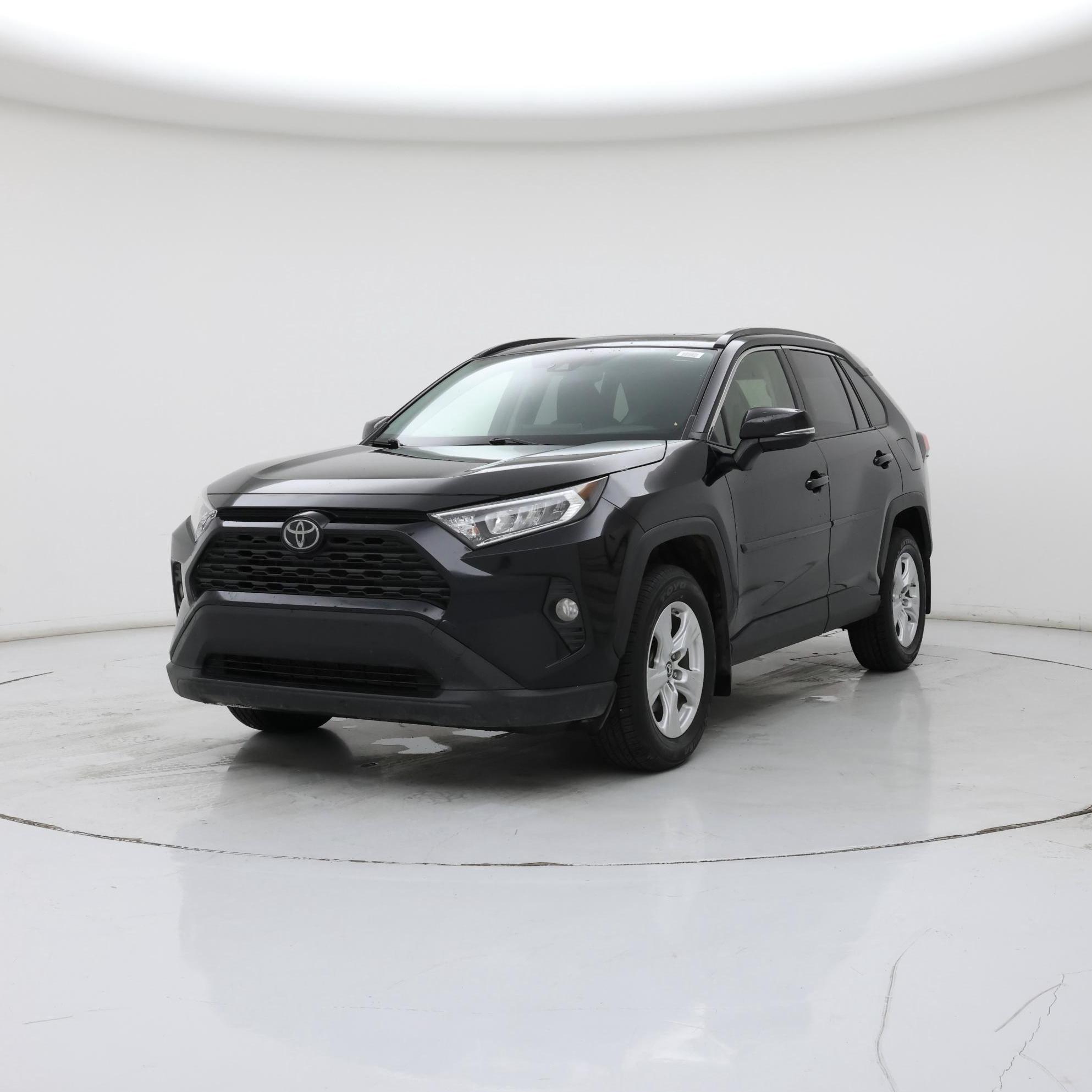 Thumbnail: 2019 Toyota RAV4 - 4