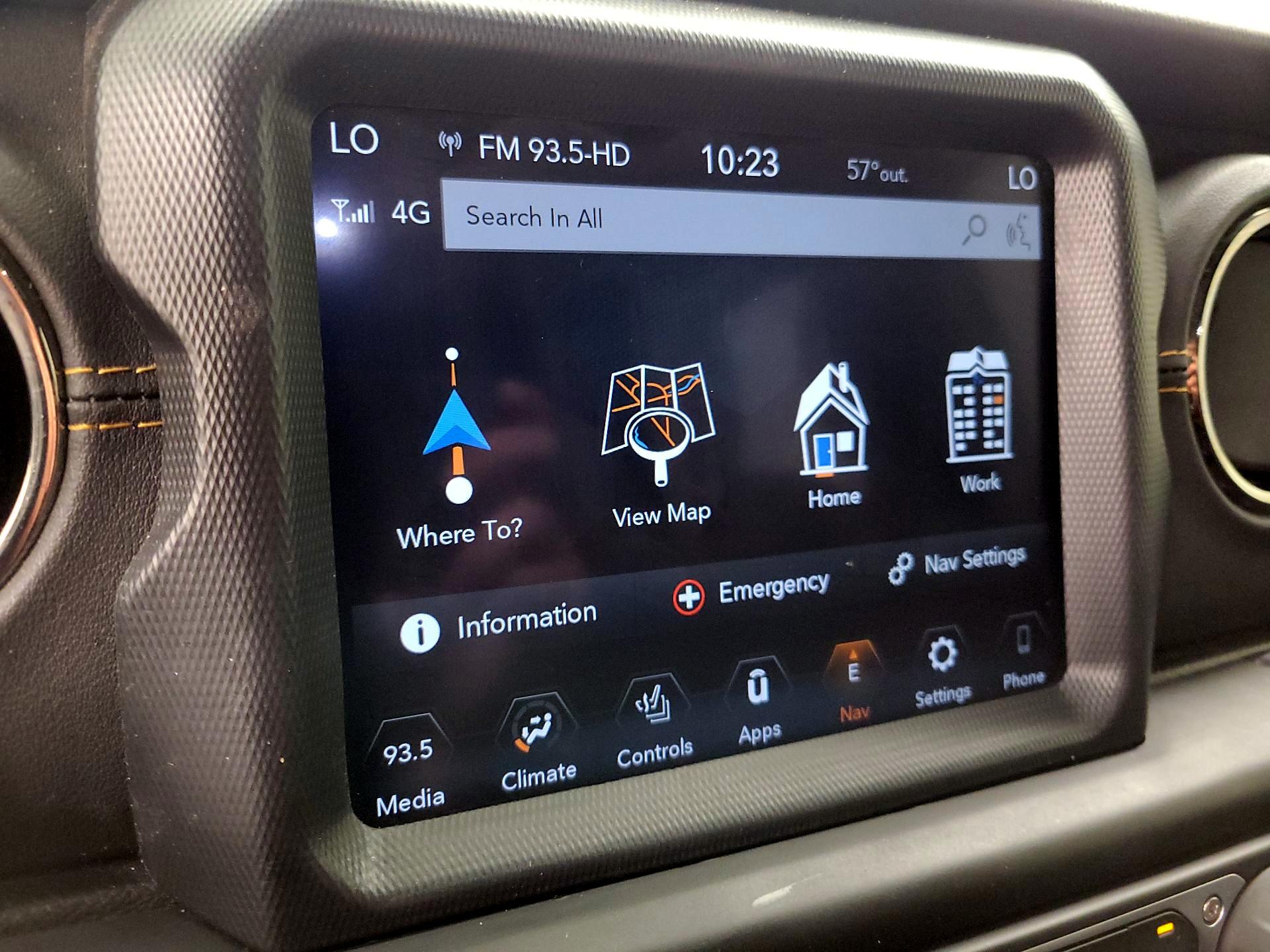 Thumbnail: 2021 Jeep Gladiator - 14