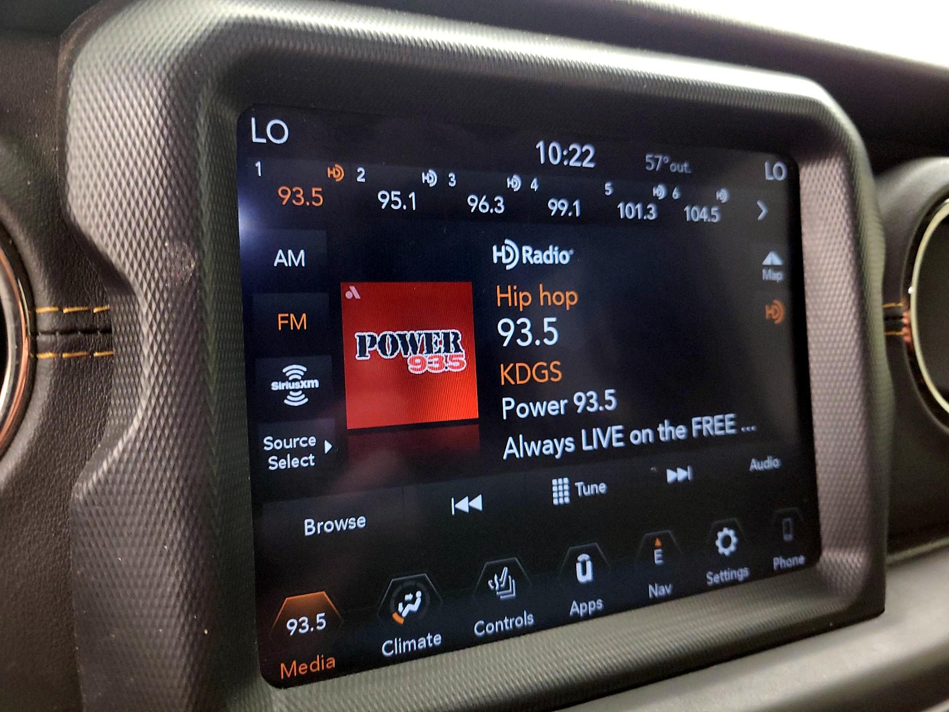 Thumbnail: 2021 Jeep Gladiator - 16