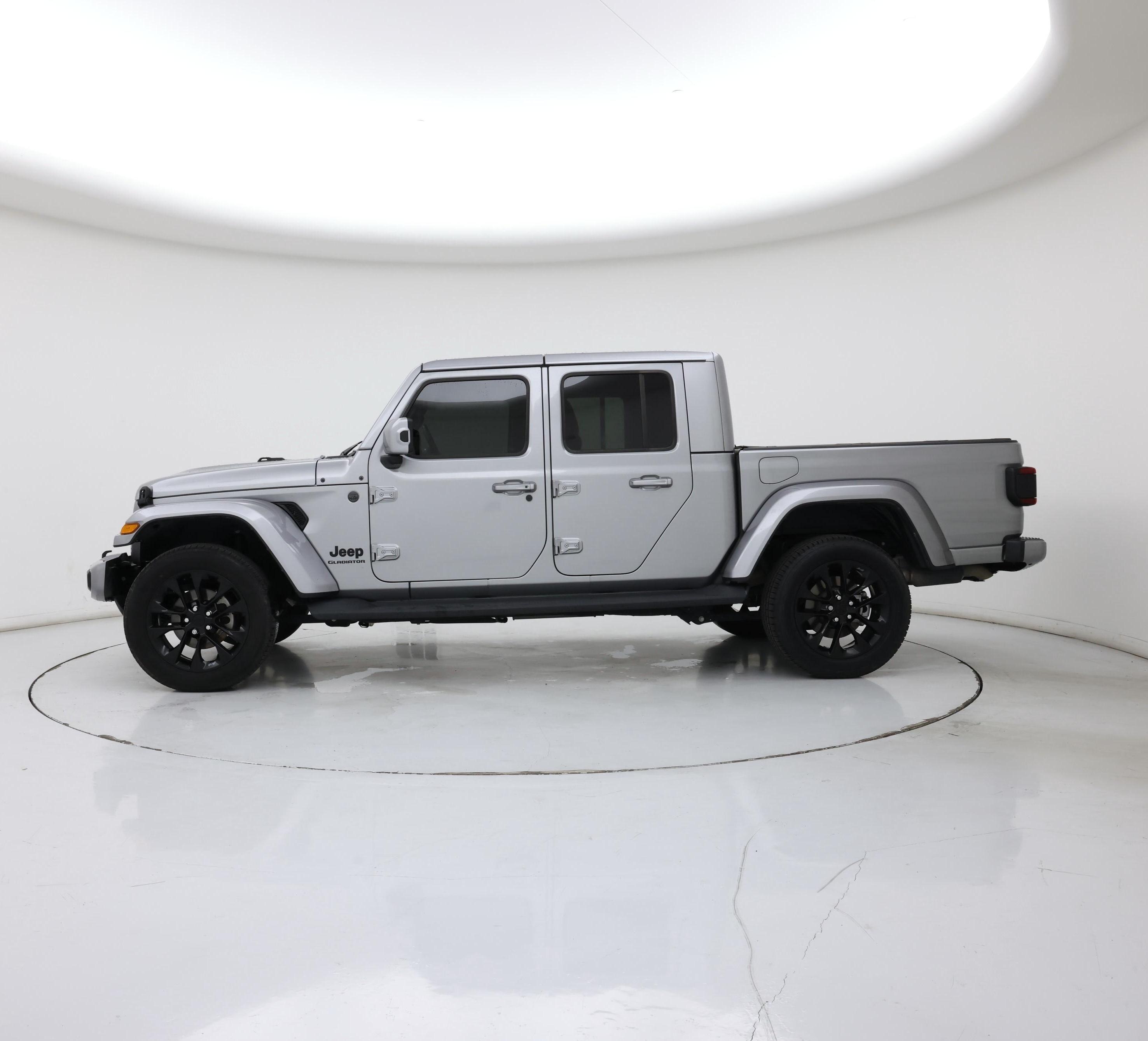 Thumbnail: 2021 Jeep Gladiator - 3