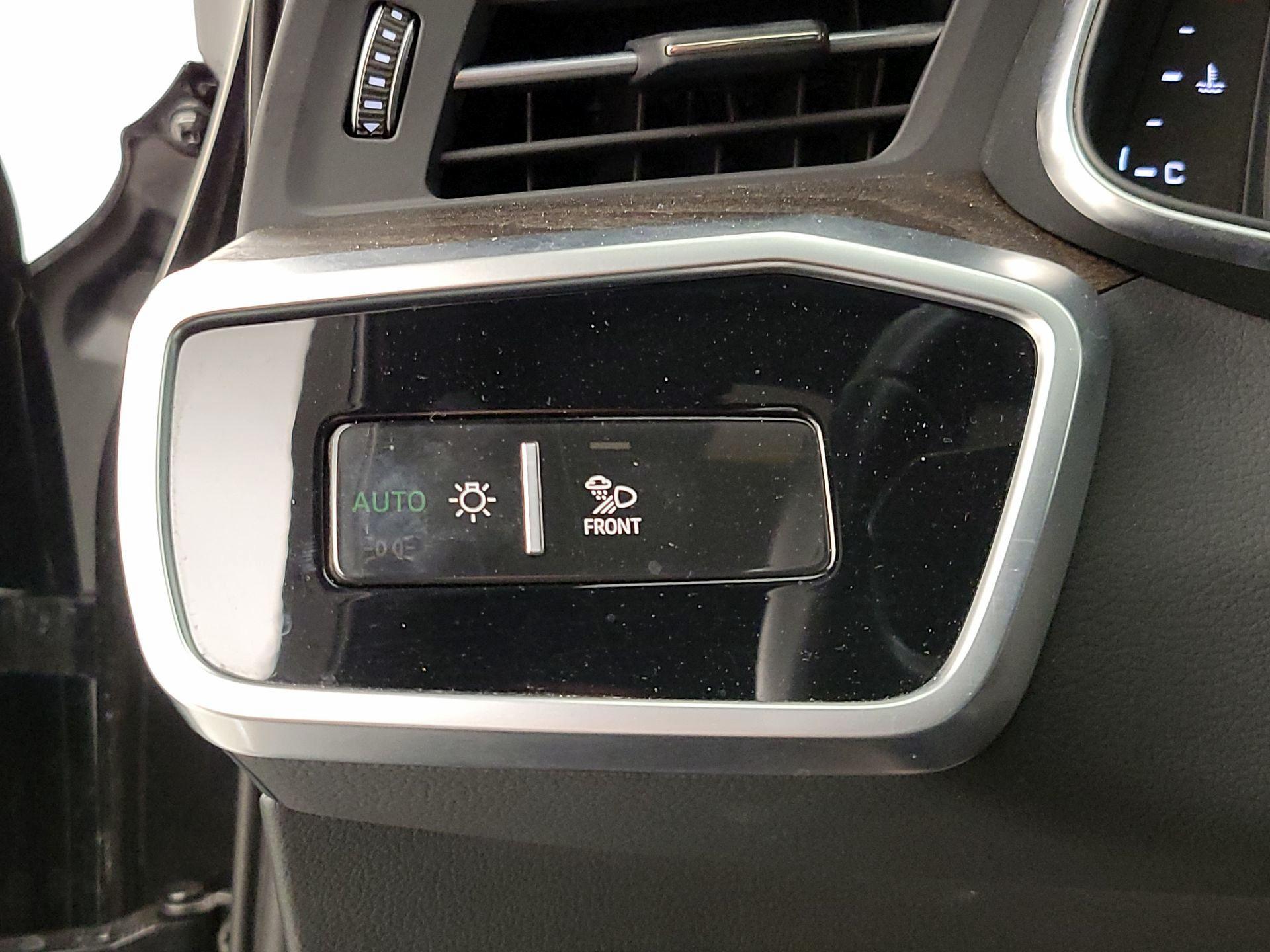 Thumbnail: 2021 Audi A6 - 13