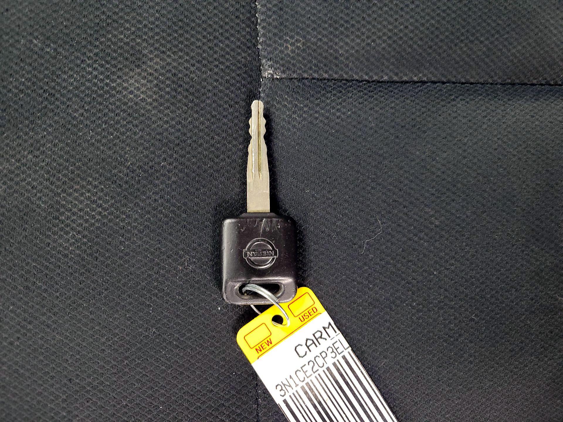 Thumbnail: 2014 Nissan Versa Note - 20