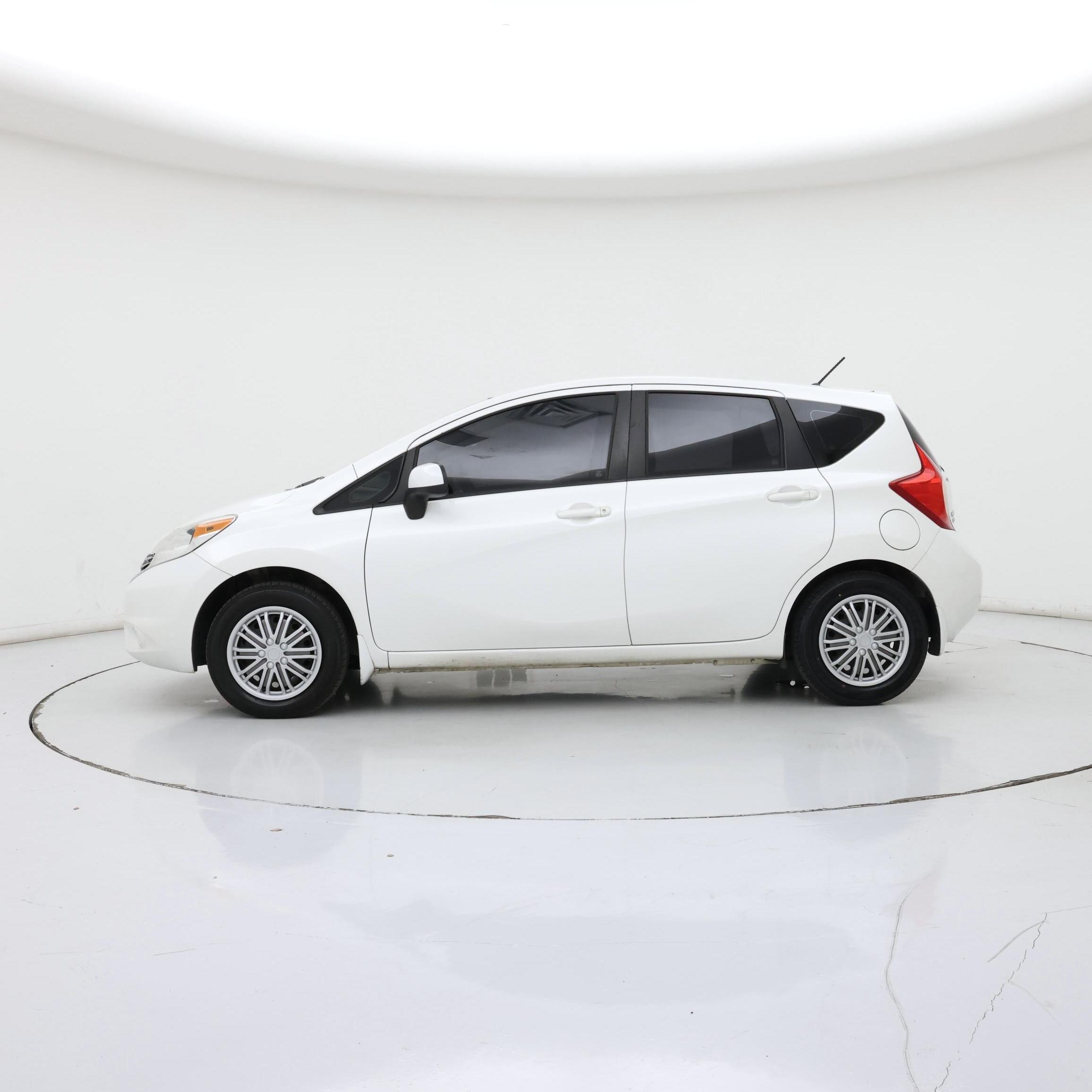 Thumbnail: 2014 Nissan Versa Note - 3