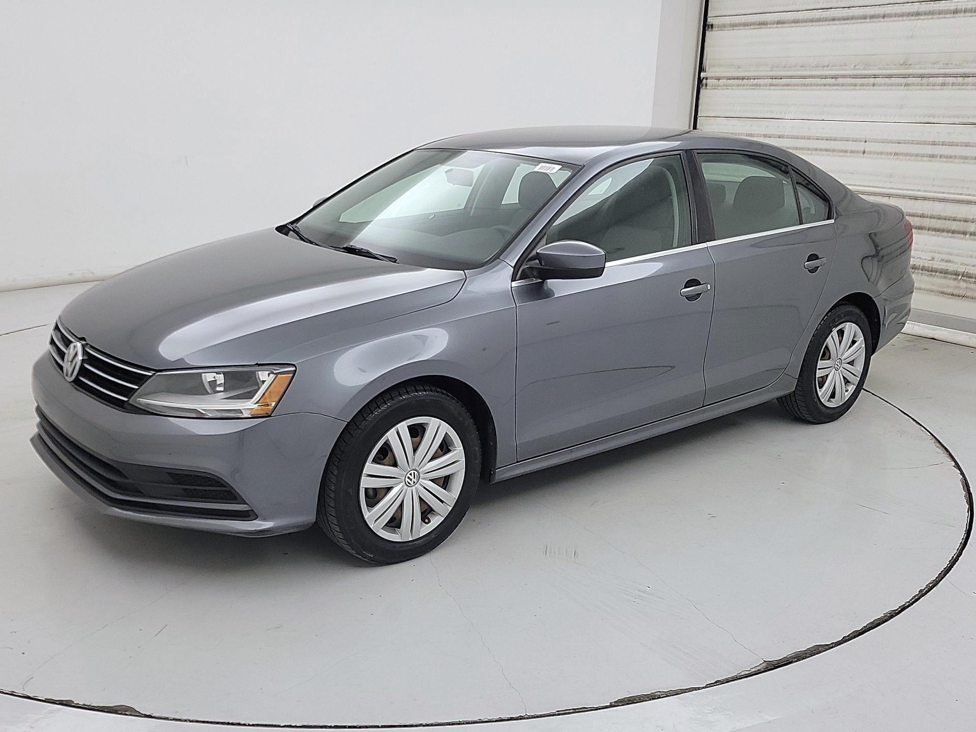 Thumbnail: 2017 Volkswagen Jetta - 3