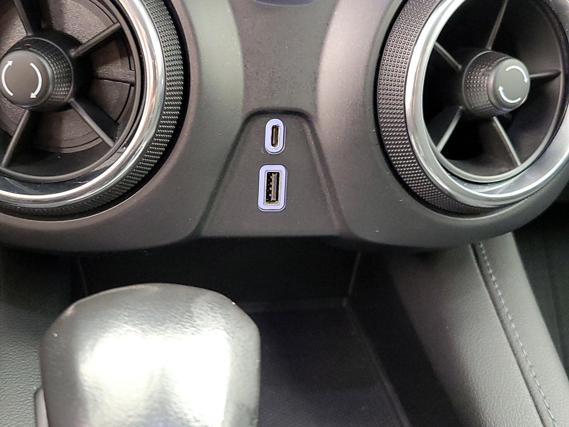 Thumbnail: 2020 Chevrolet Blazer - 18