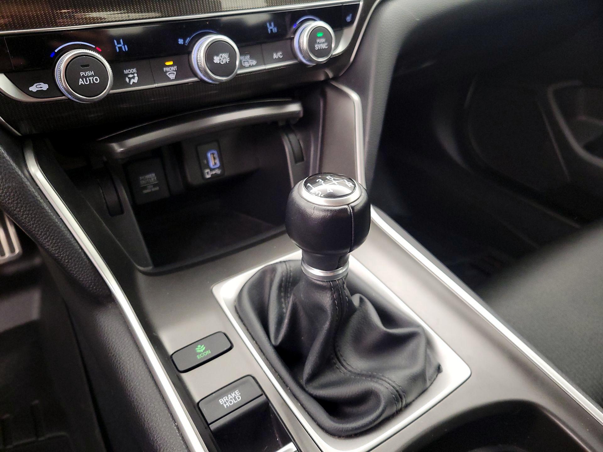 Thumbnail: 2018 Honda Accord - 15