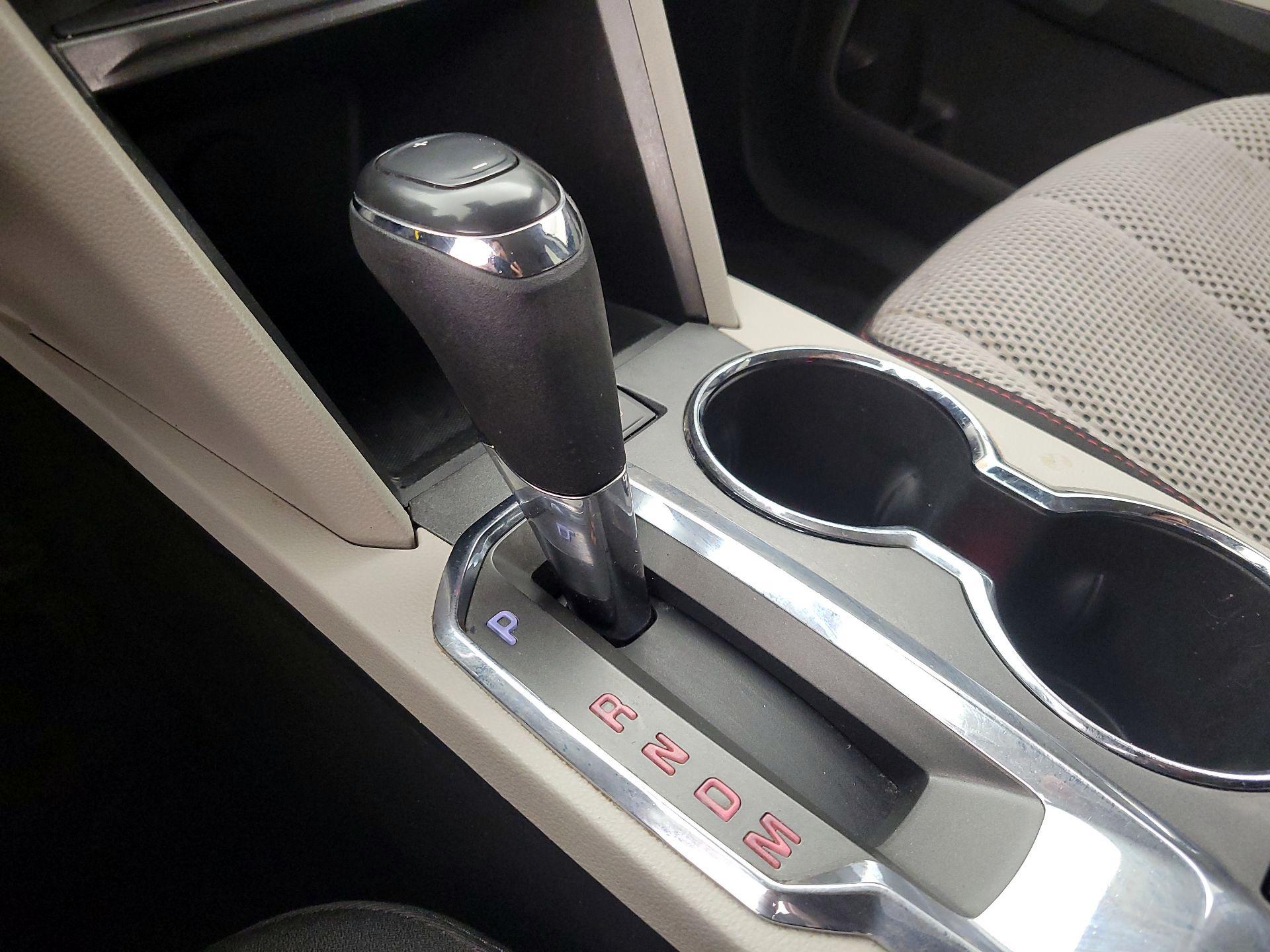 Thumbnail: 2016 GMC Terrain - 15