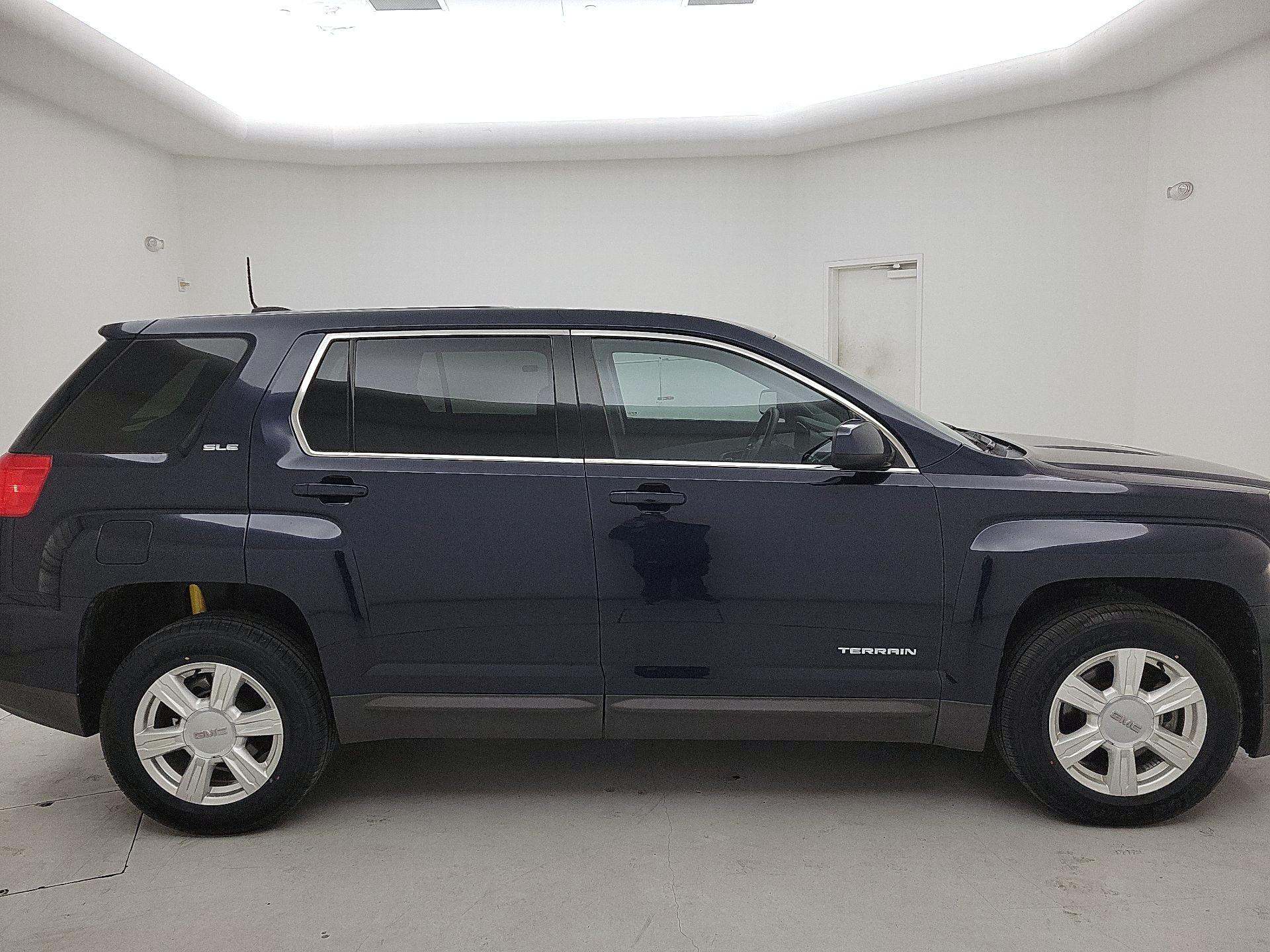 Thumbnail: 2016 GMC Terrain - 4