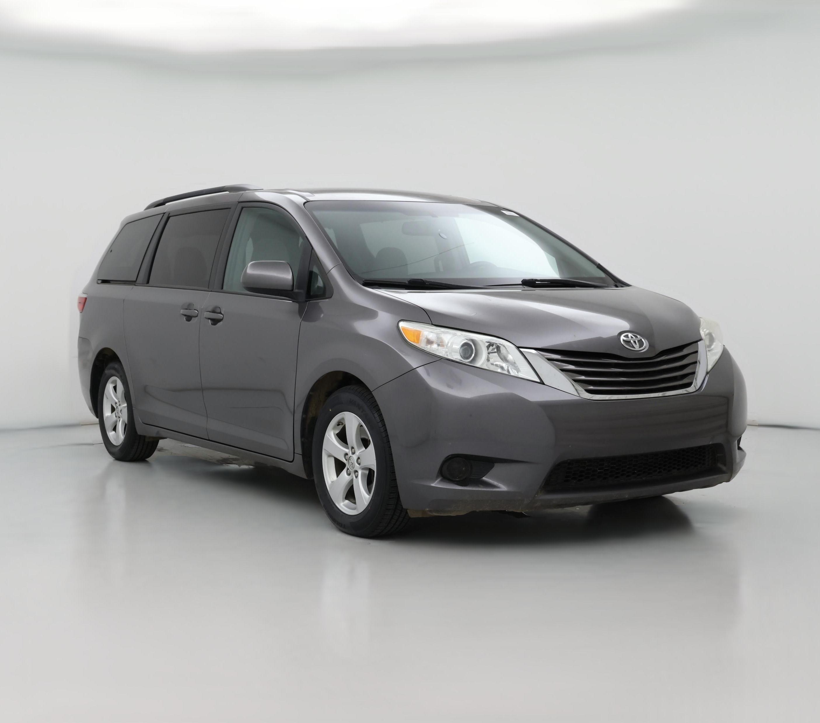 Thumbnail: 2017 Toyota Sienna - 1