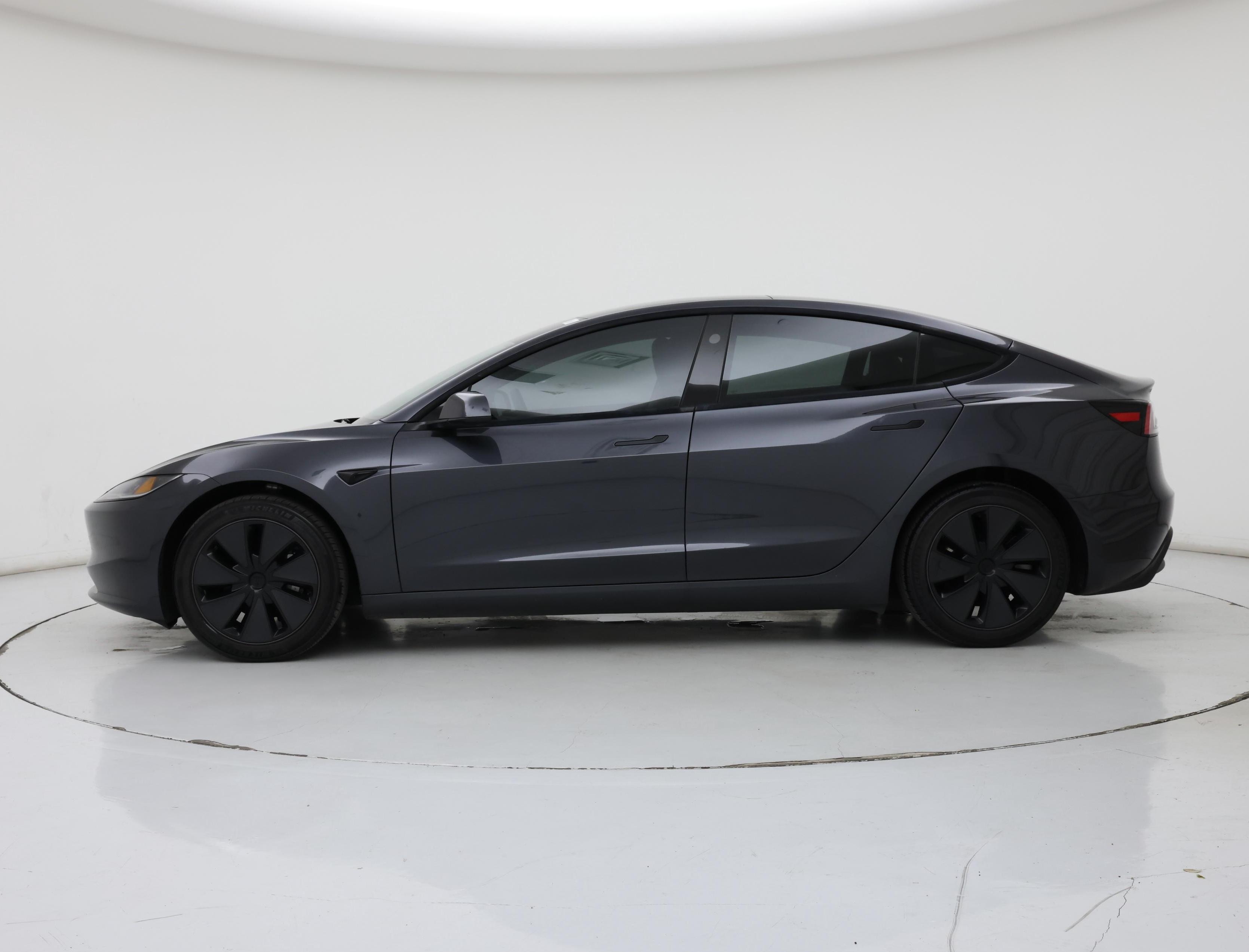 Thumbnail: 2025 Tesla Model 3 - 3