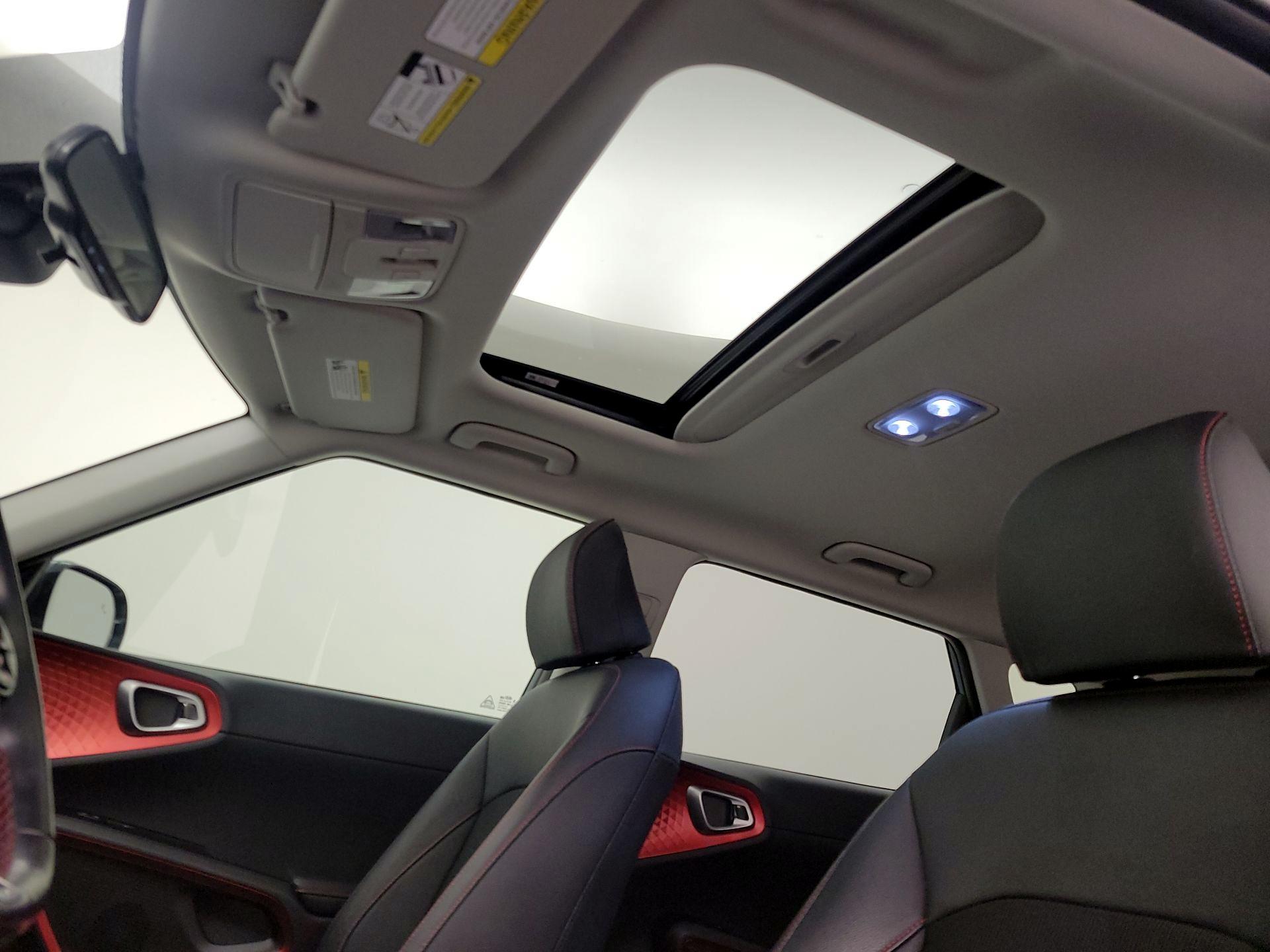 Thumbnail: 2020 Kia Soul - 20