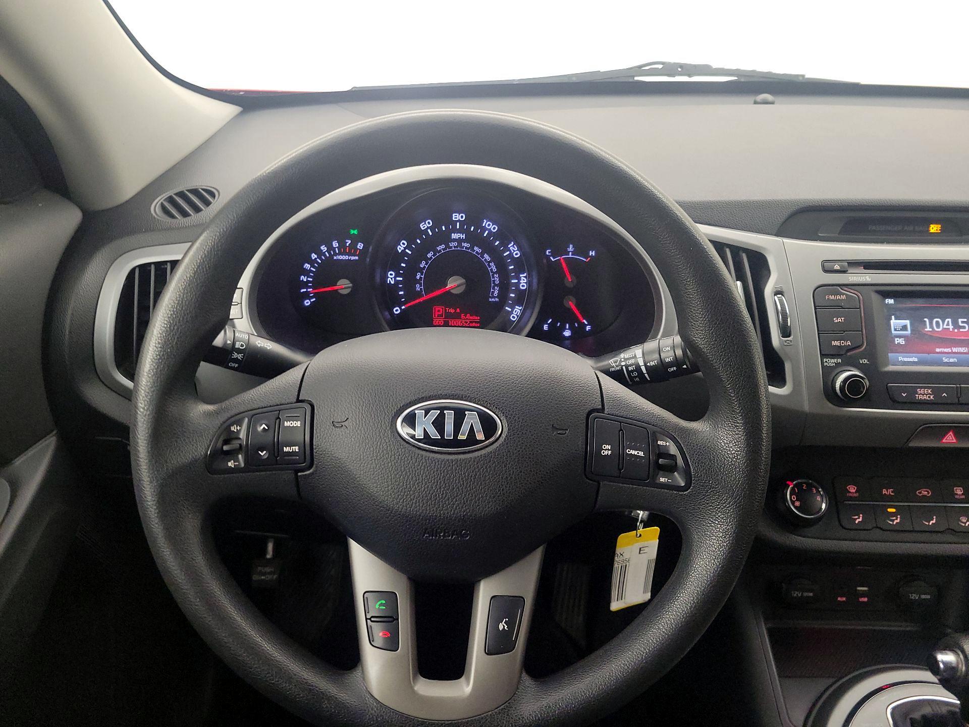 Thumbnail: 2015 Kia Sportage - 10