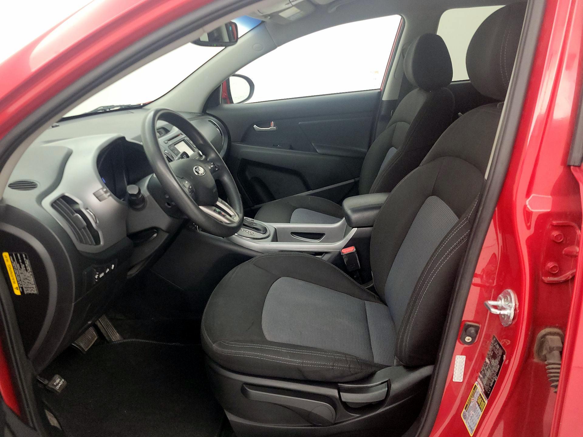 Thumbnail: 2015 Kia Sportage - 11