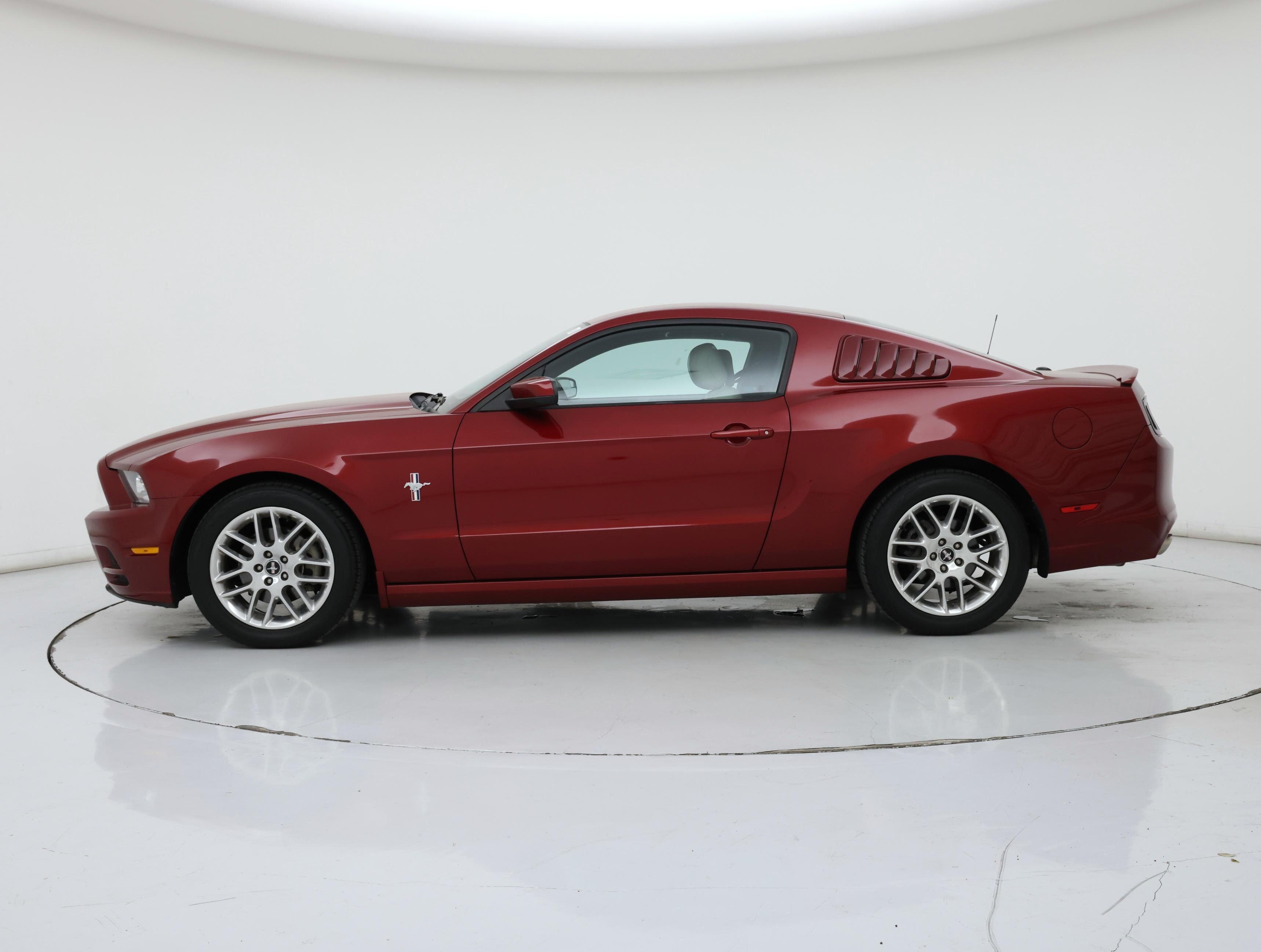 Thumbnail: 2014 Ford Mustang - 3