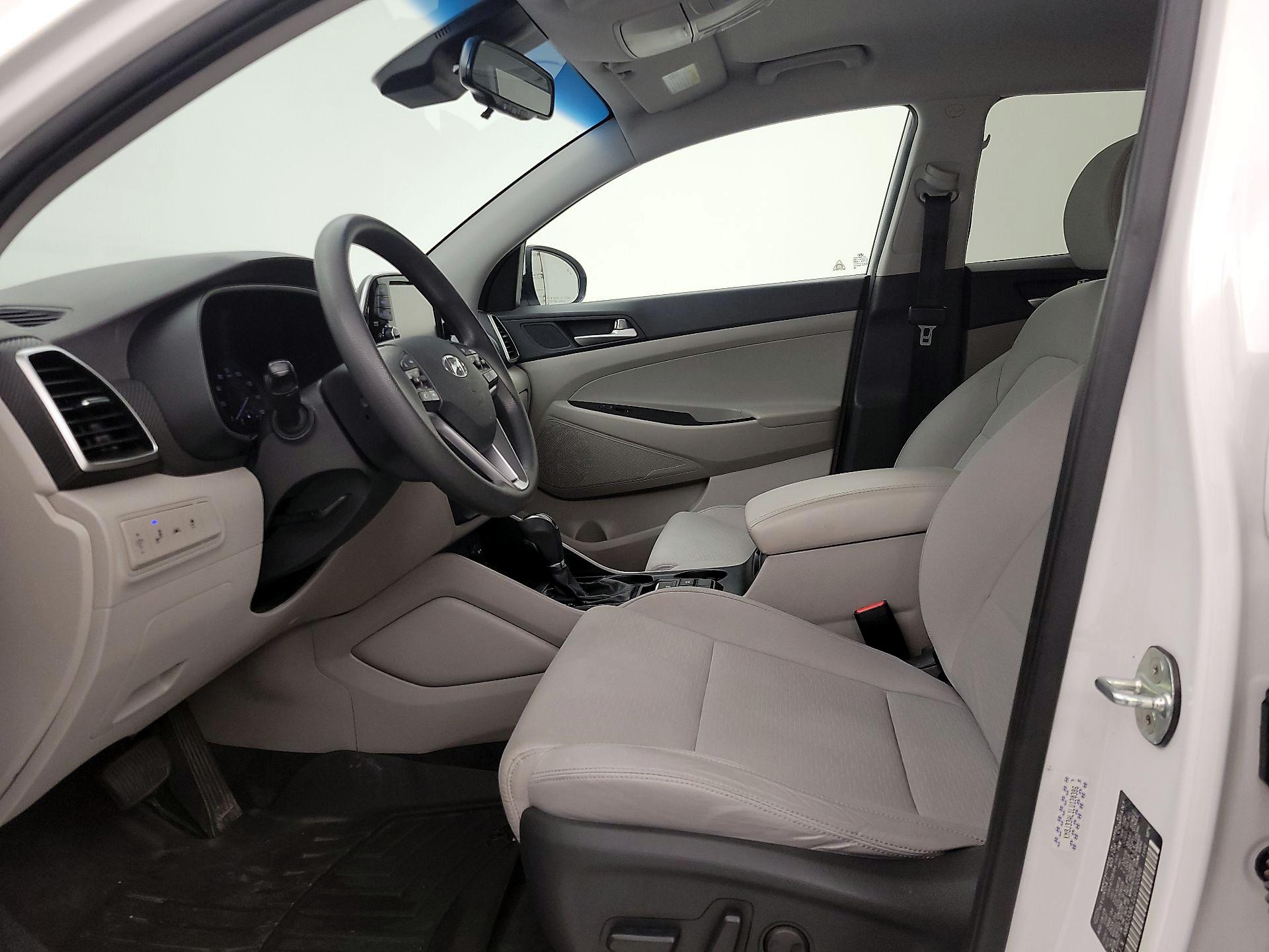 Thumbnail: 2020 Hyundai Tucson - 9