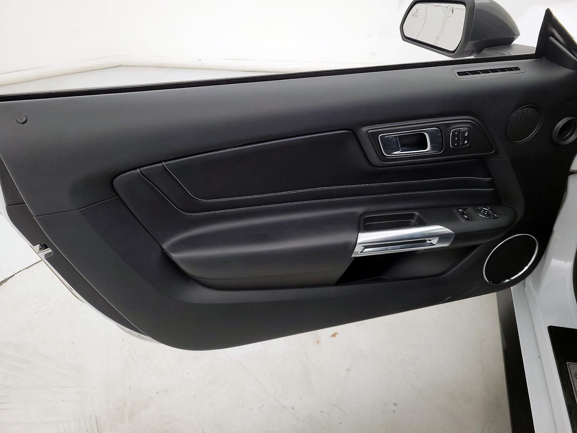 Thumbnail: 2020 Ford Mustang - 12