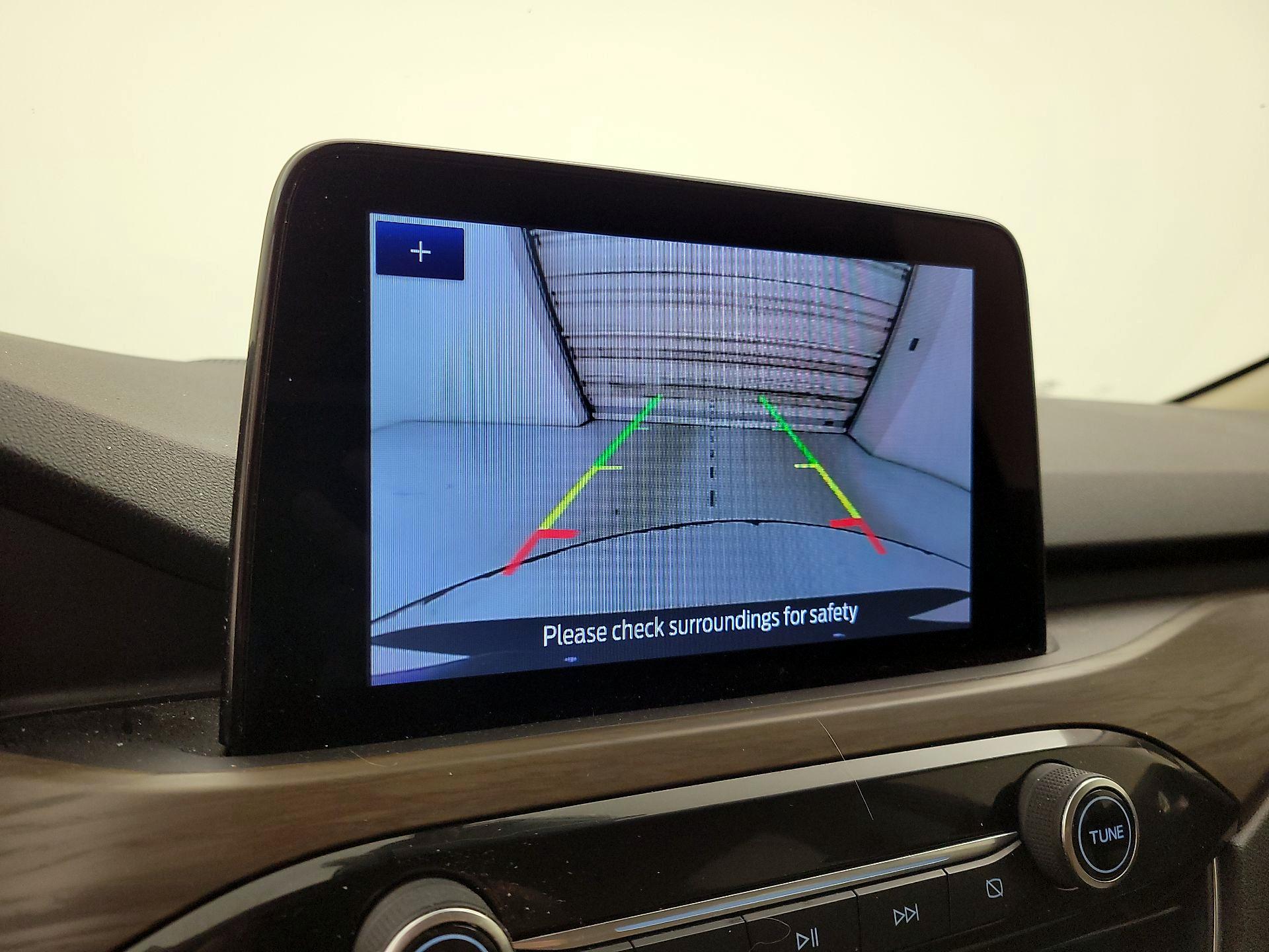 Thumbnail: 2020 Ford Escape - 15