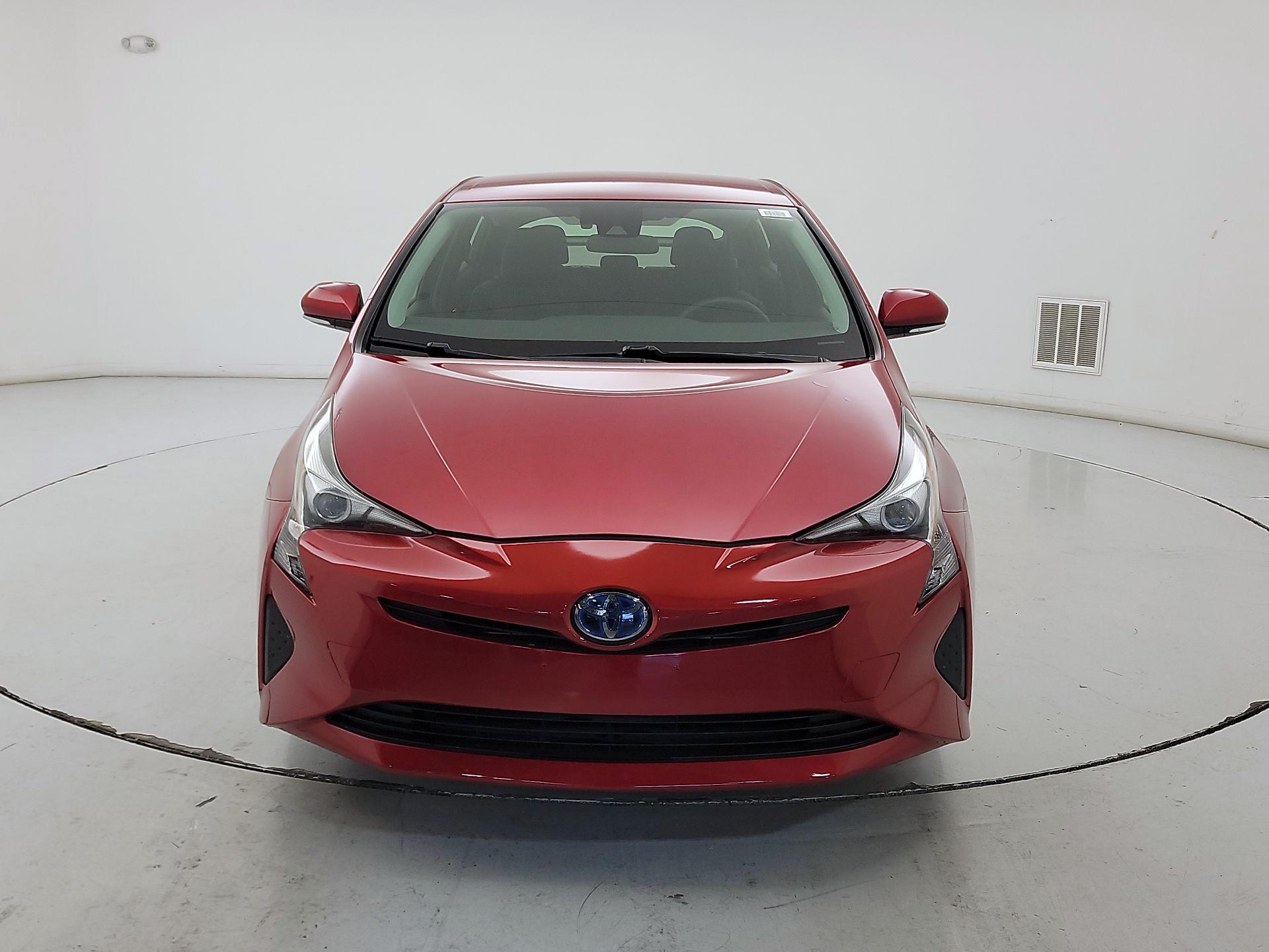 Thumbnail: 2018 Toyota Prius - 2