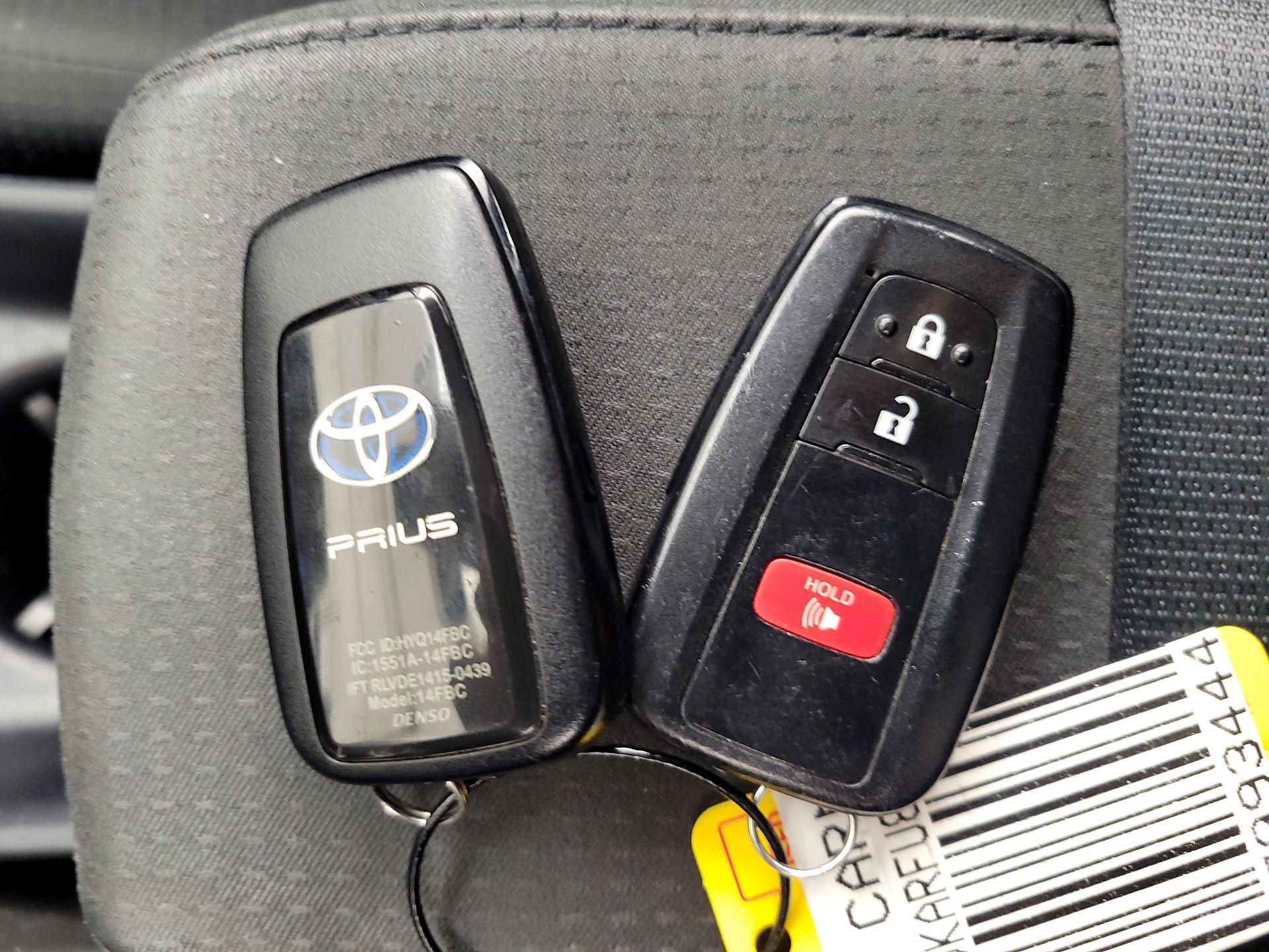 Thumbnail: 2018 Toyota Prius - 19