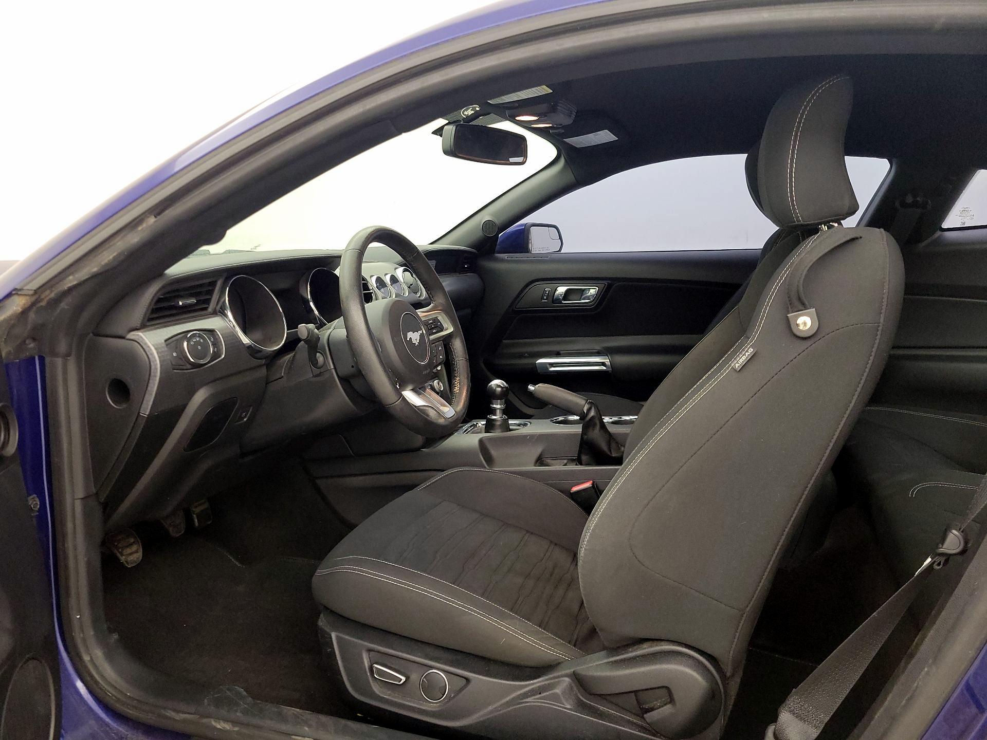 Thumbnail: 2016 Ford Mustang - 11