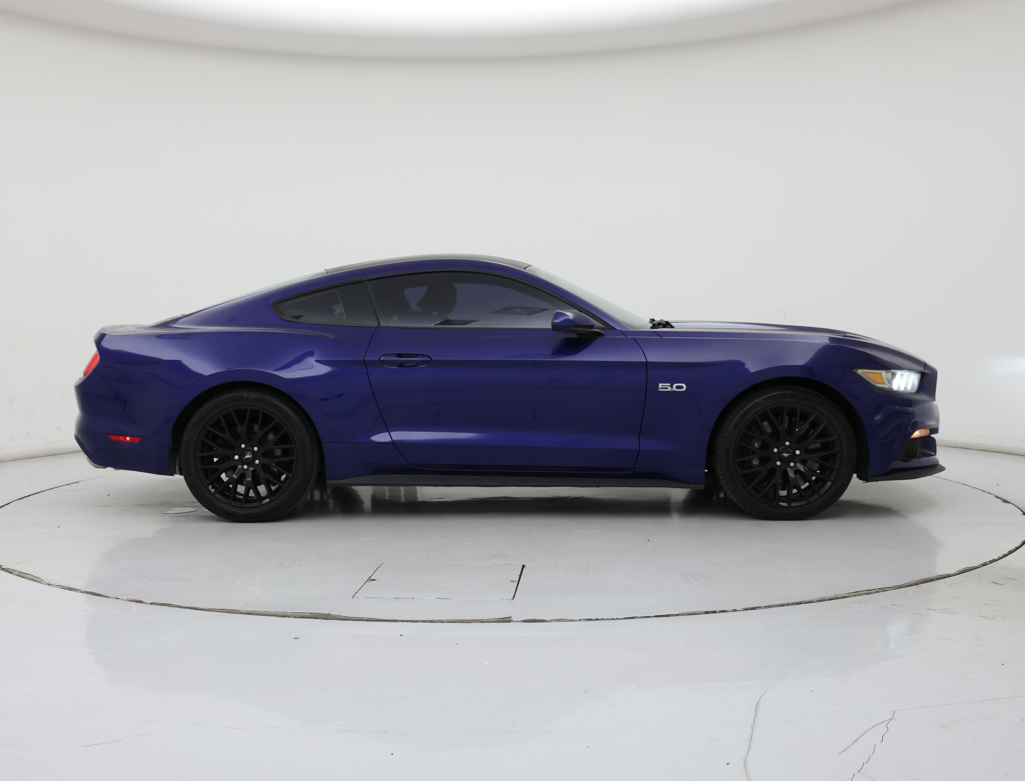 Thumbnail: 2016 Ford Mustang - 7