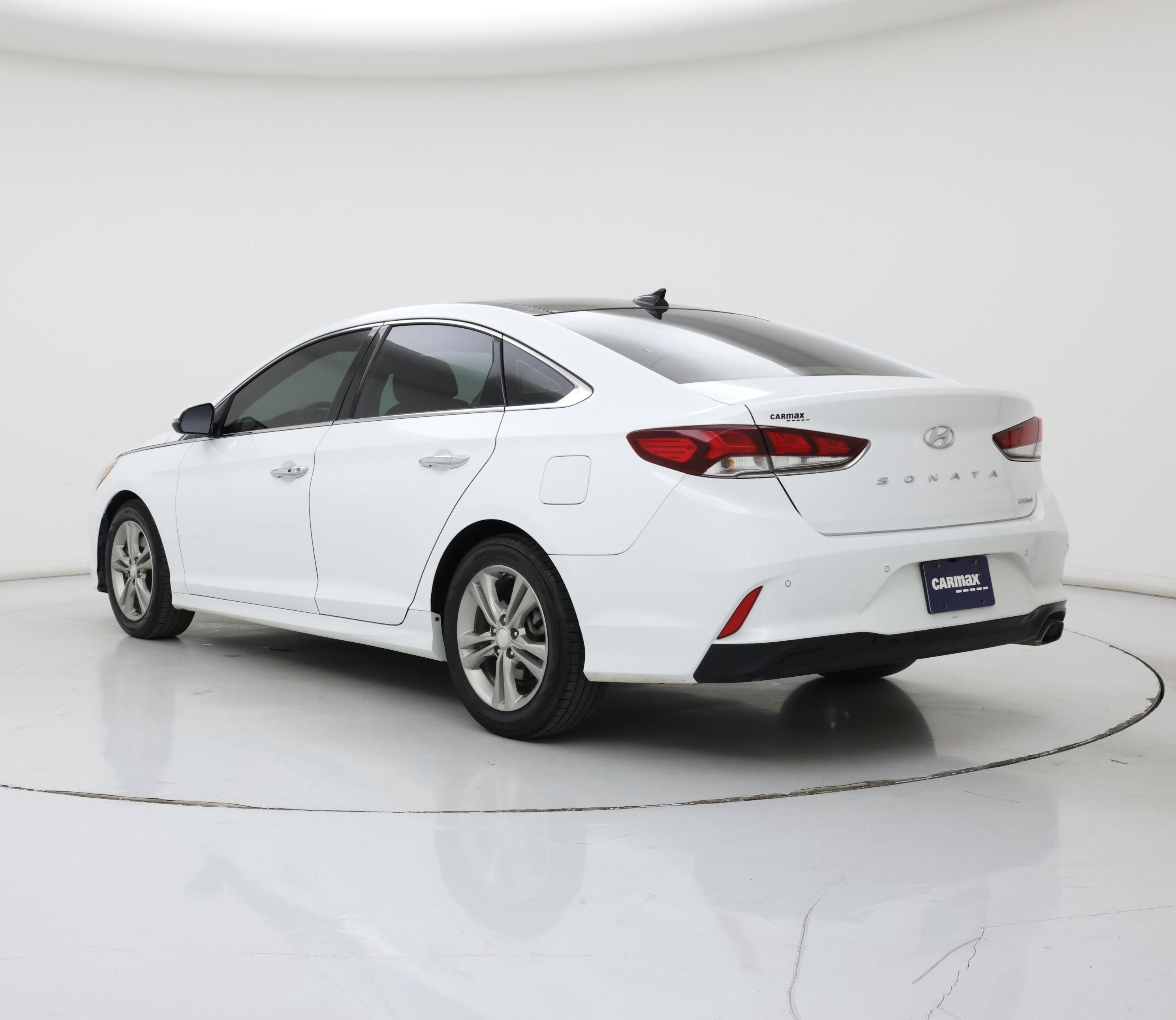 Thumbnail: 2019 Hyundai Sonata - 2