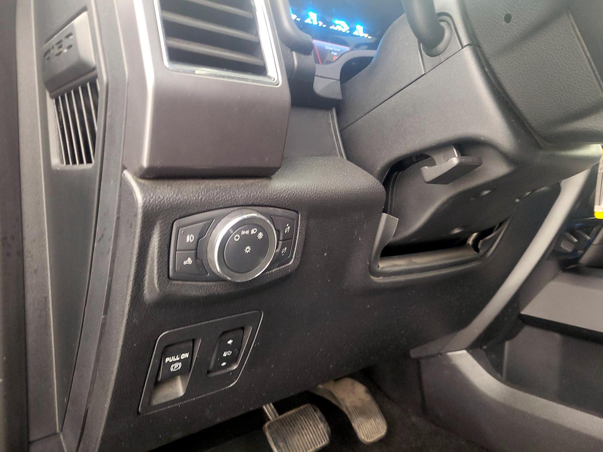 Thumbnail: 2019 Ford F-150 - 13