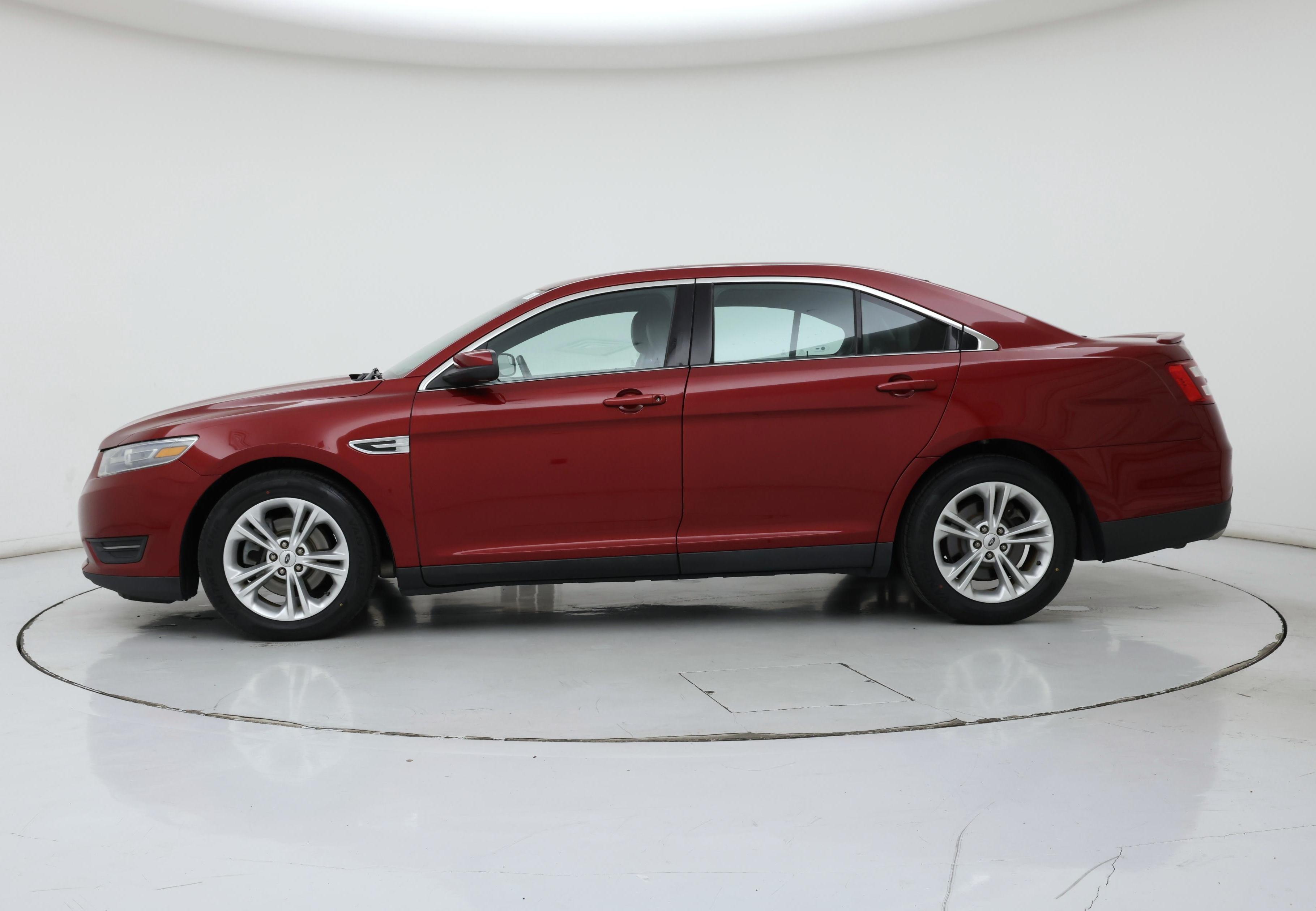 Thumbnail: 2014 Ford Taurus - 3