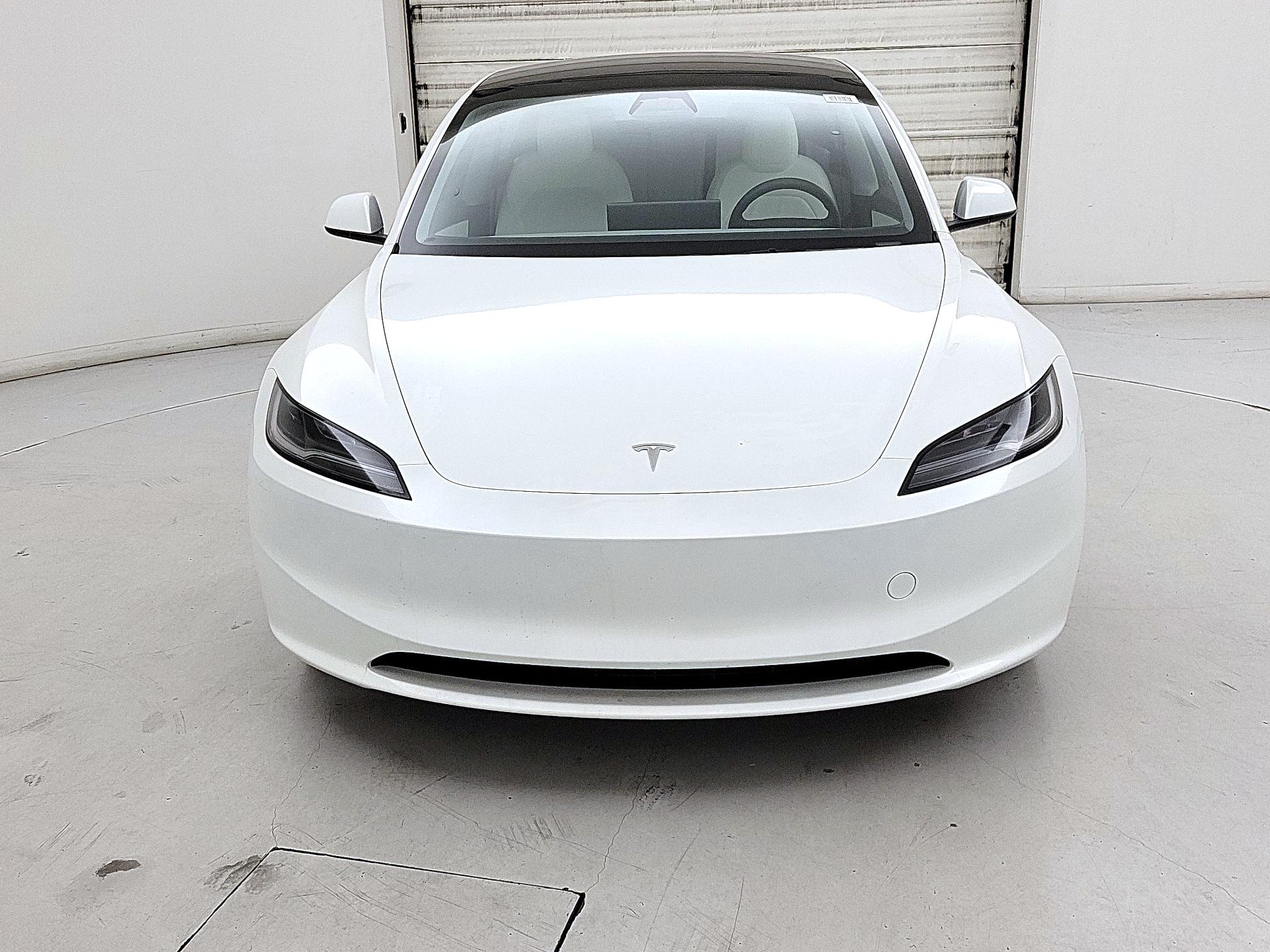 Thumbnail: 2025 Tesla Model 3 - 2