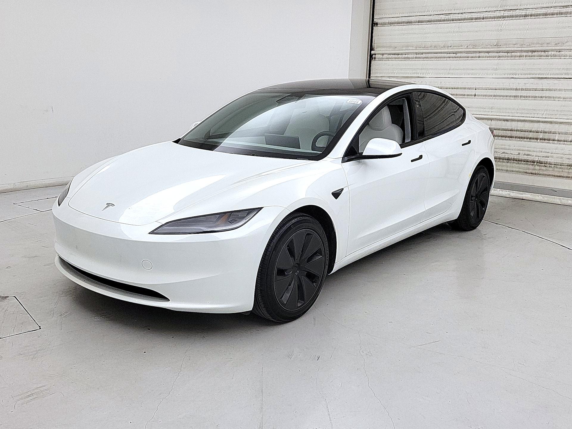 Thumbnail: 2025 Tesla Model 3 - 3