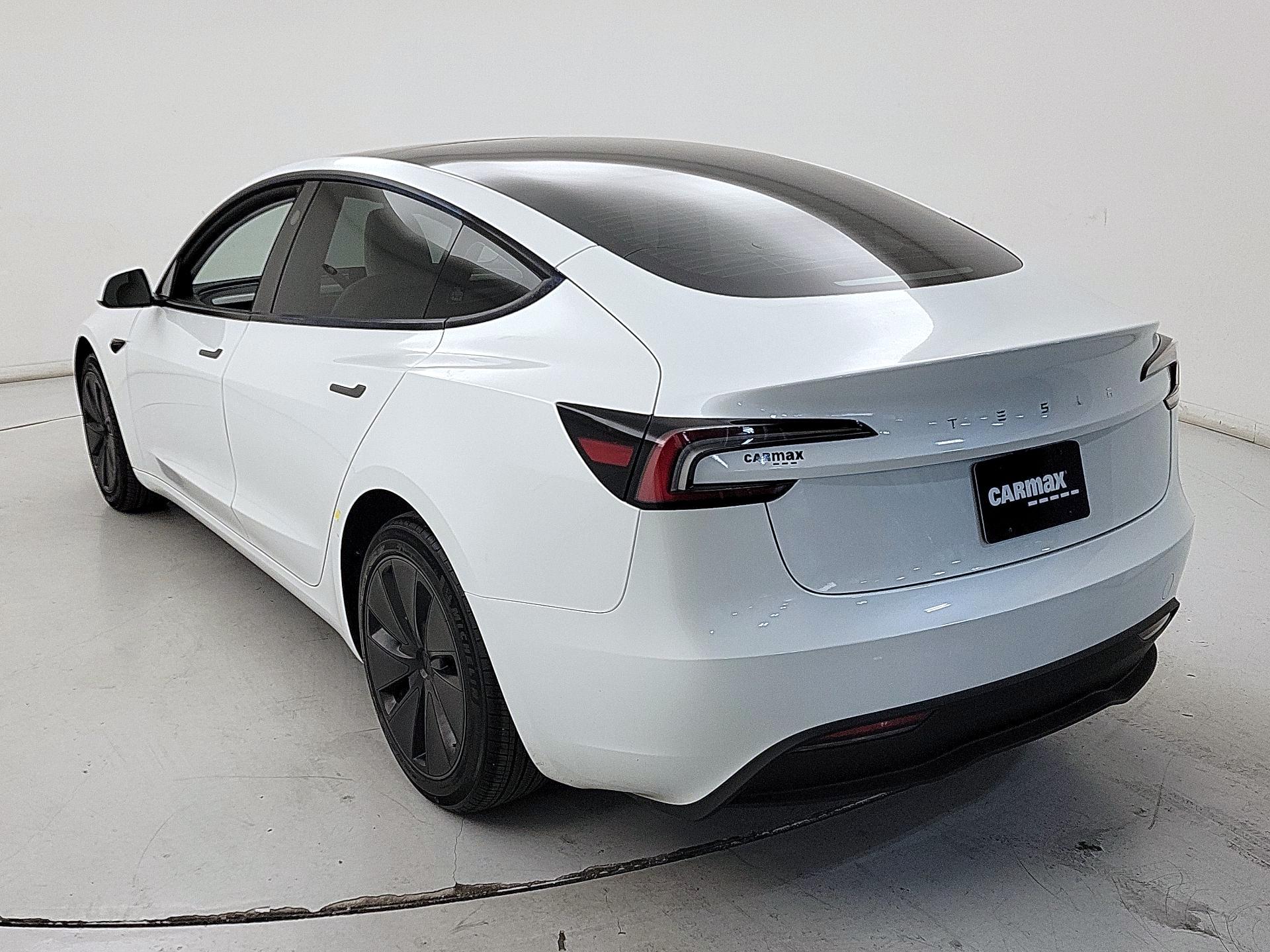 Thumbnail: 2025 Tesla Model 3 - 7