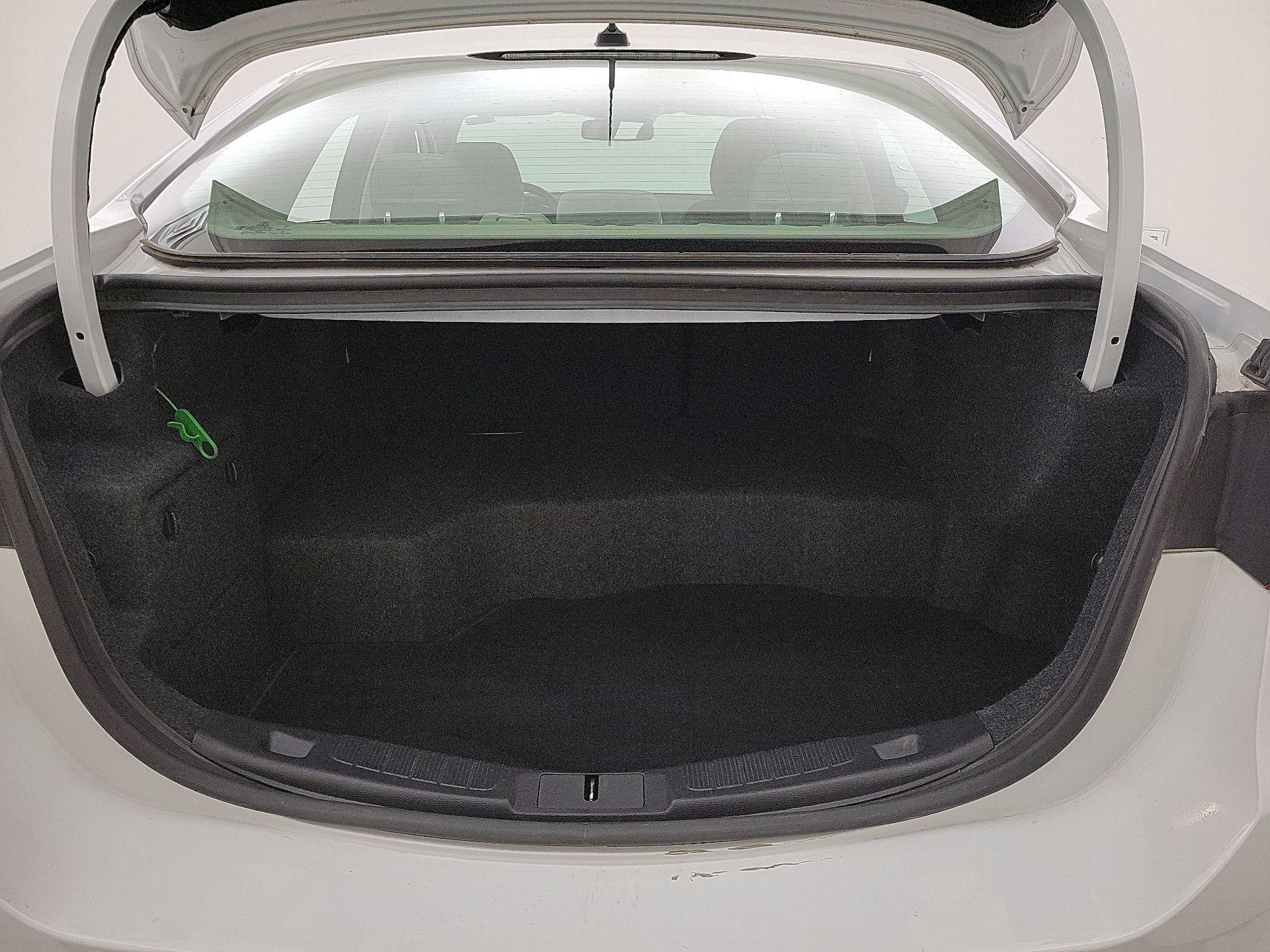 Thumbnail: 2018 Ford Fusion - 20