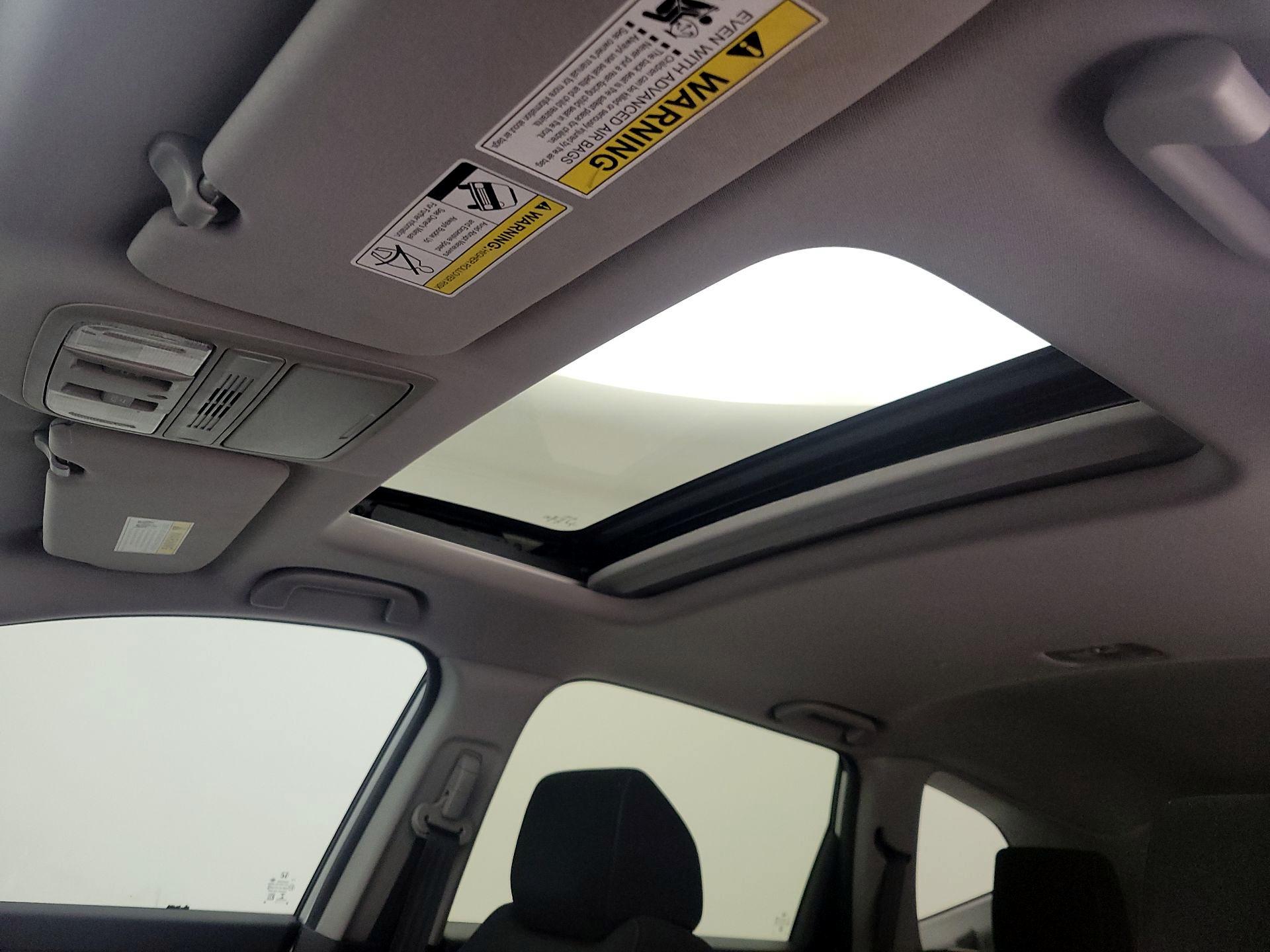 Thumbnail: 2017 Honda CR-V - 19