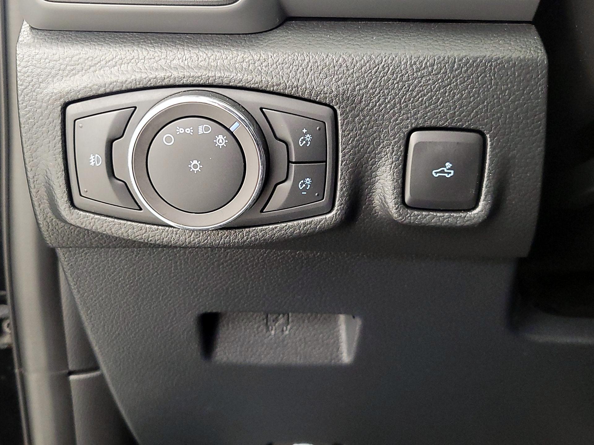 Thumbnail: 2019 Ford Ranger - 13