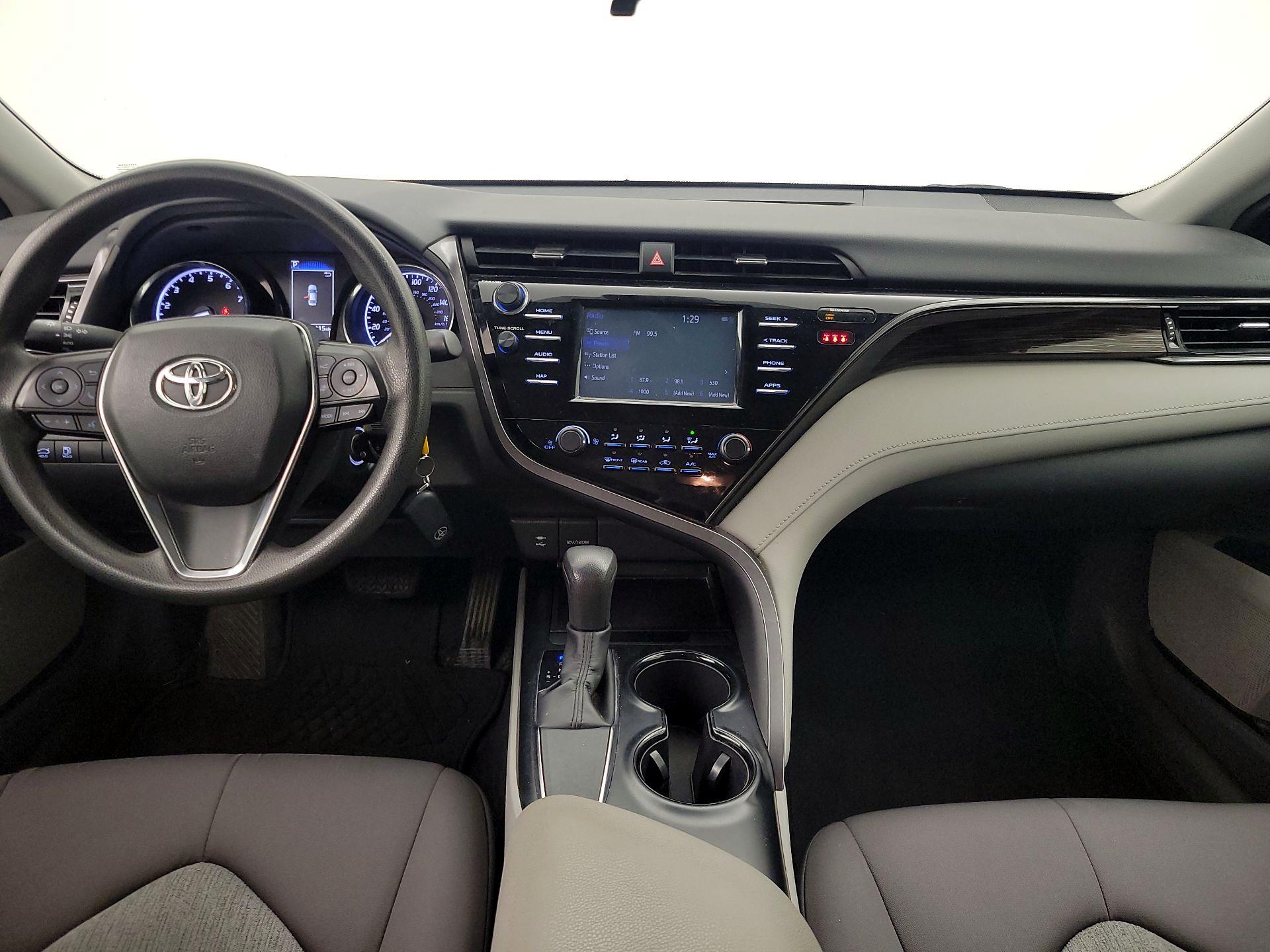 Thumbnail: 2019 Toyota Camry - 9