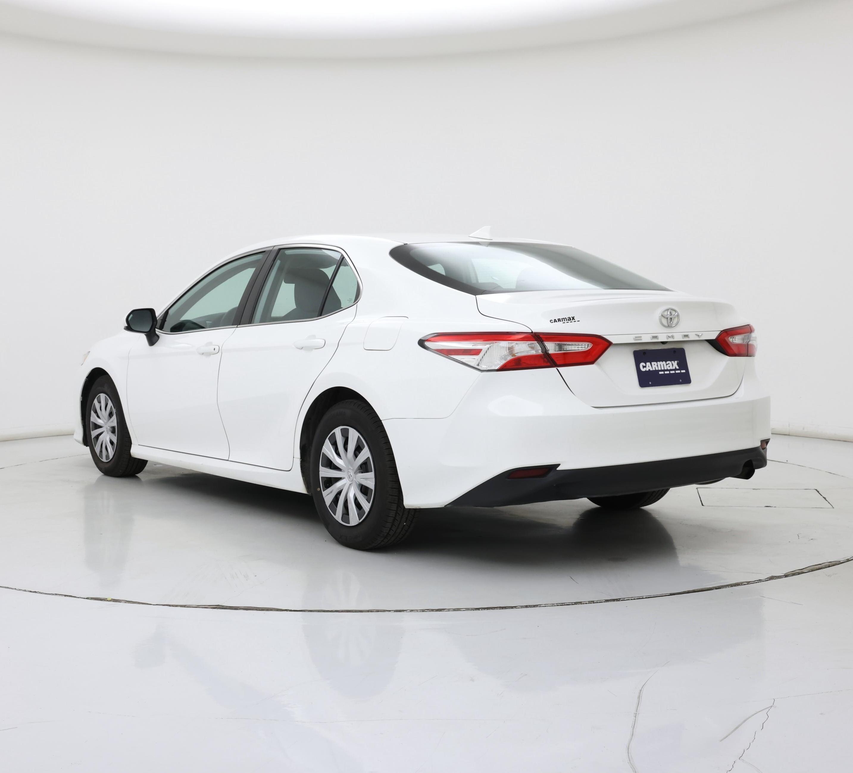 Thumbnail: 2019 Toyota Camry - 2