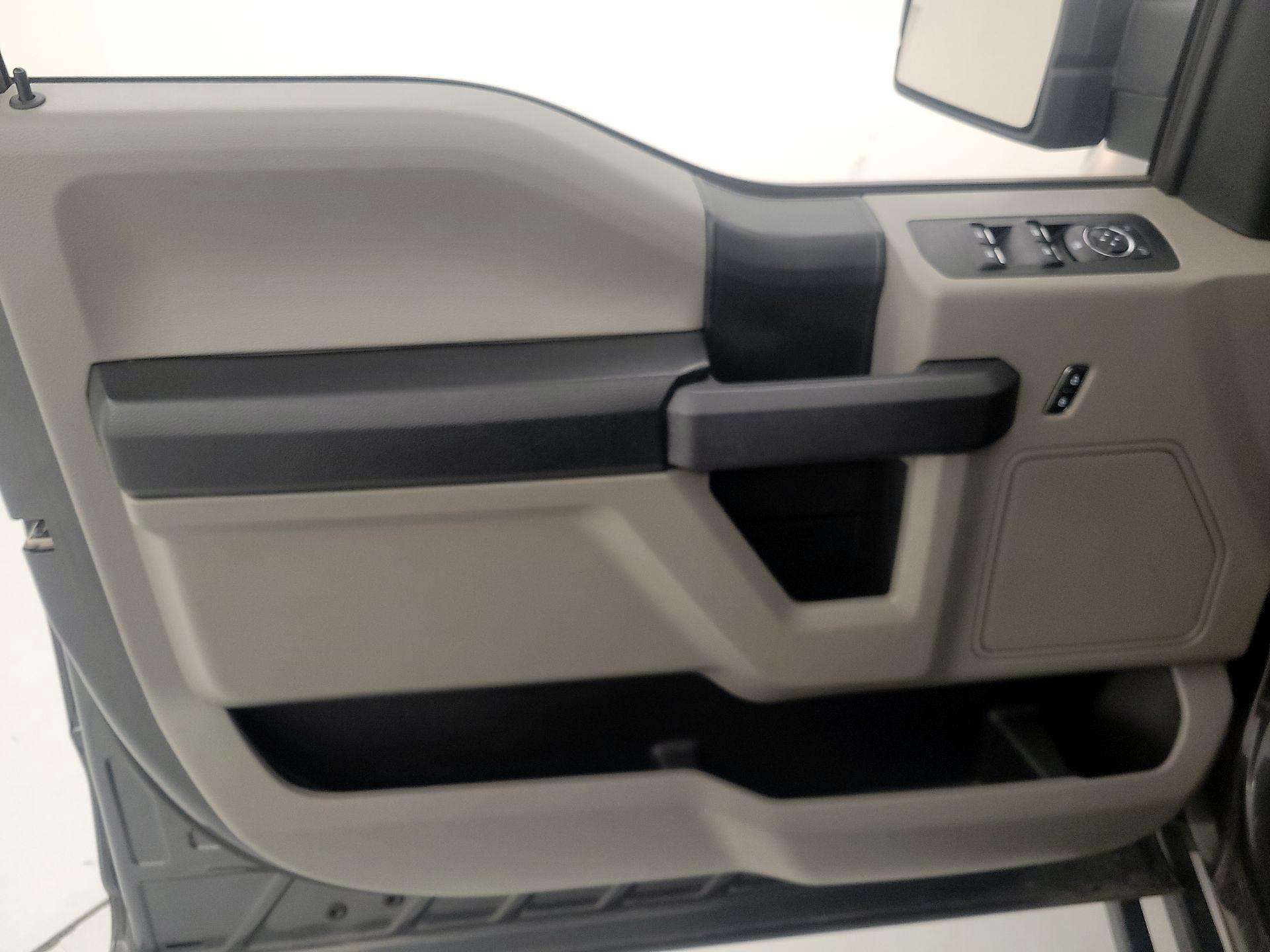 Thumbnail: 2019 Ford F-150 - 12