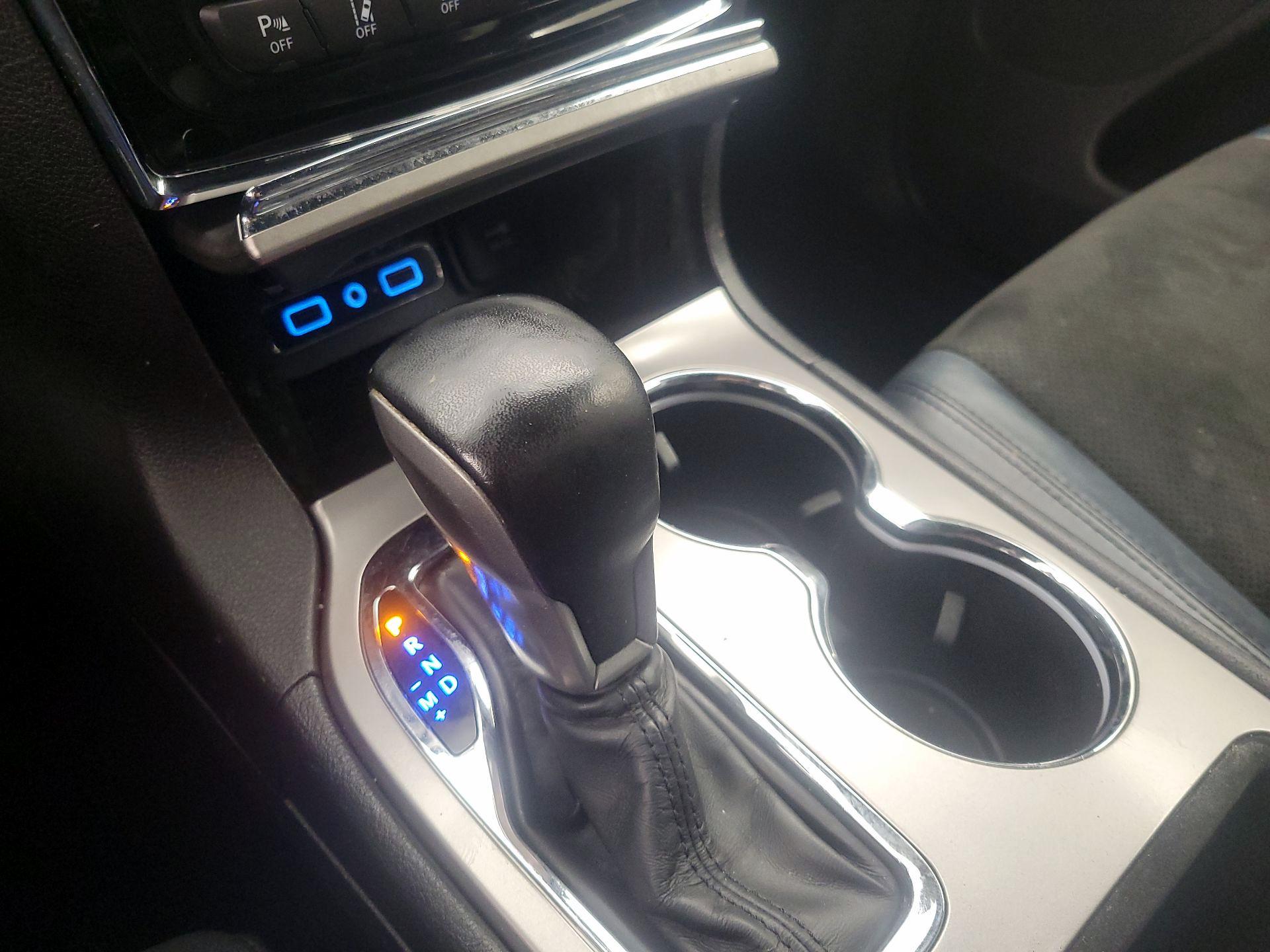 Thumbnail: 2021 Jeep Grand Cherokee - 18