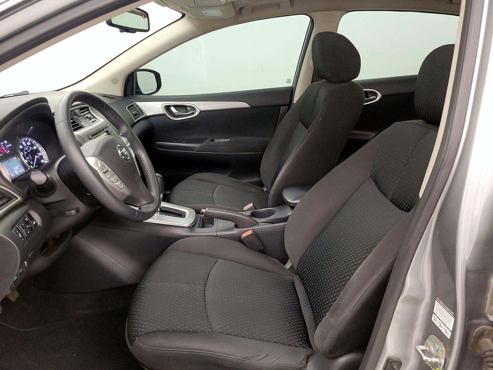 Thumbnail: 2014 Nissan Sentra - 11