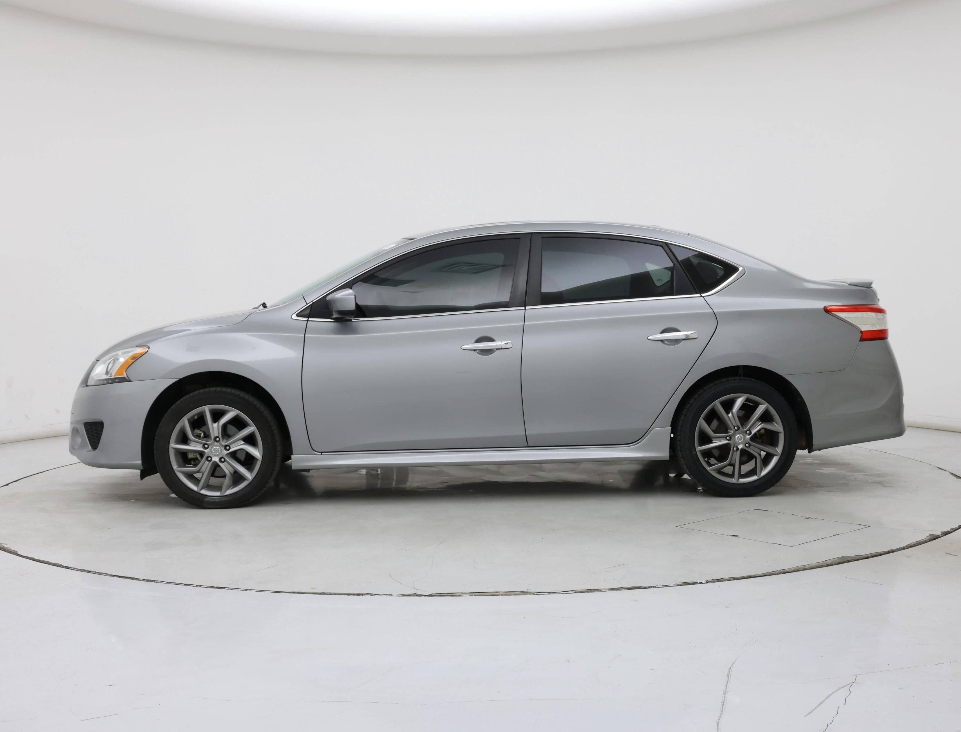 Thumbnail: 2014 Nissan Sentra - 3