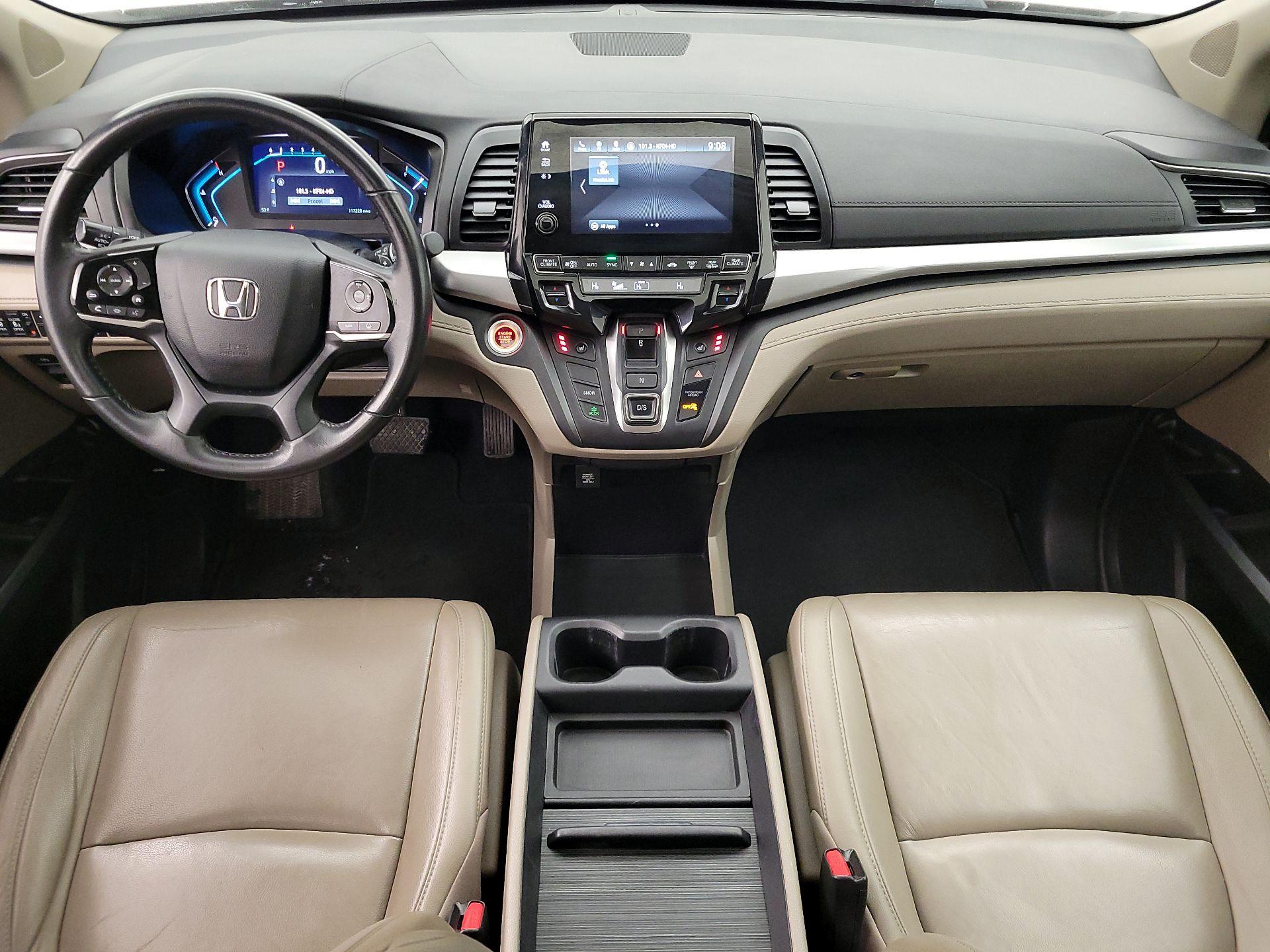 Thumbnail: 2018 Honda Odyssey - 9